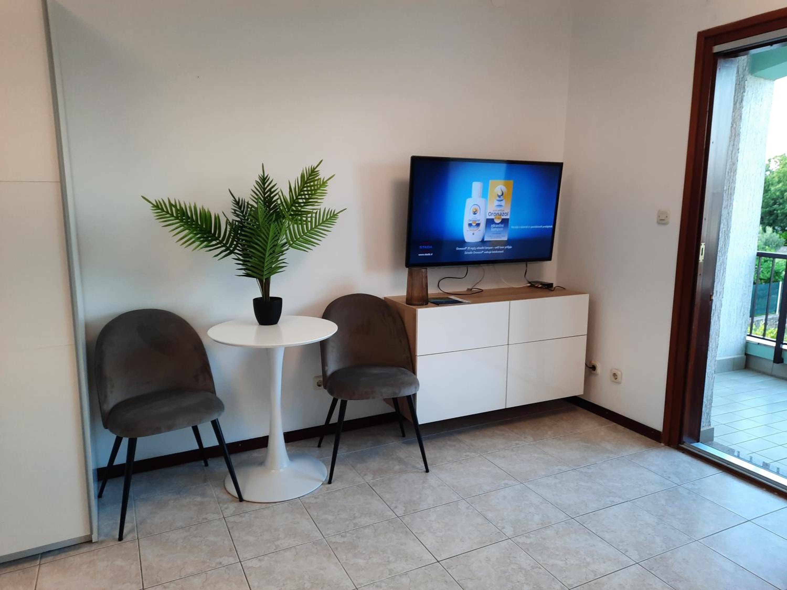 TIZA Apartments