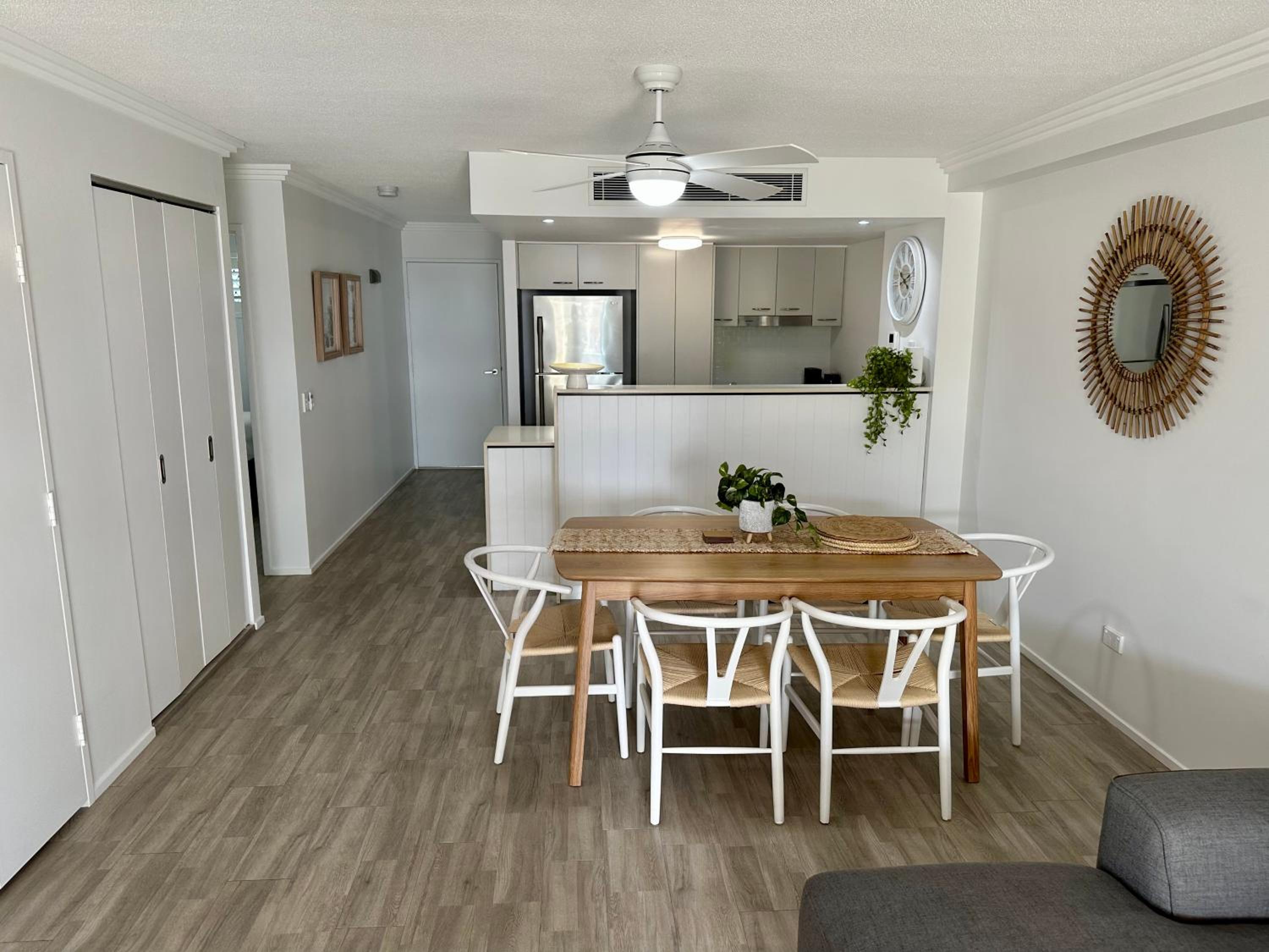Bargara Oceanfront Luxury Grd Flr Apartment