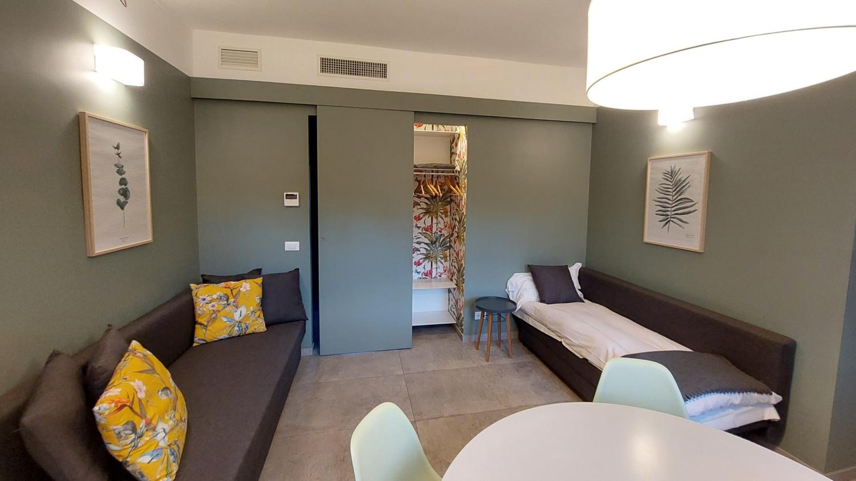 Delmirani's Book Apartments - Vatican View