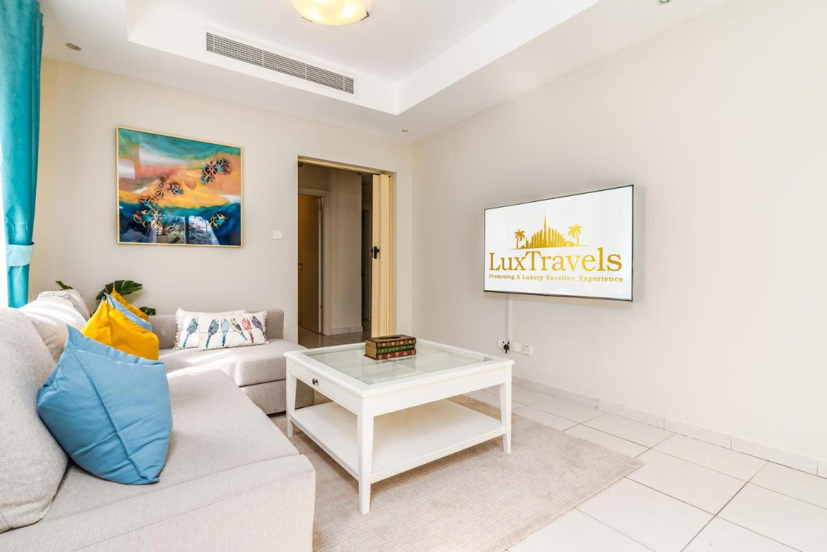 Lux BnB Springs Villa Private Garden