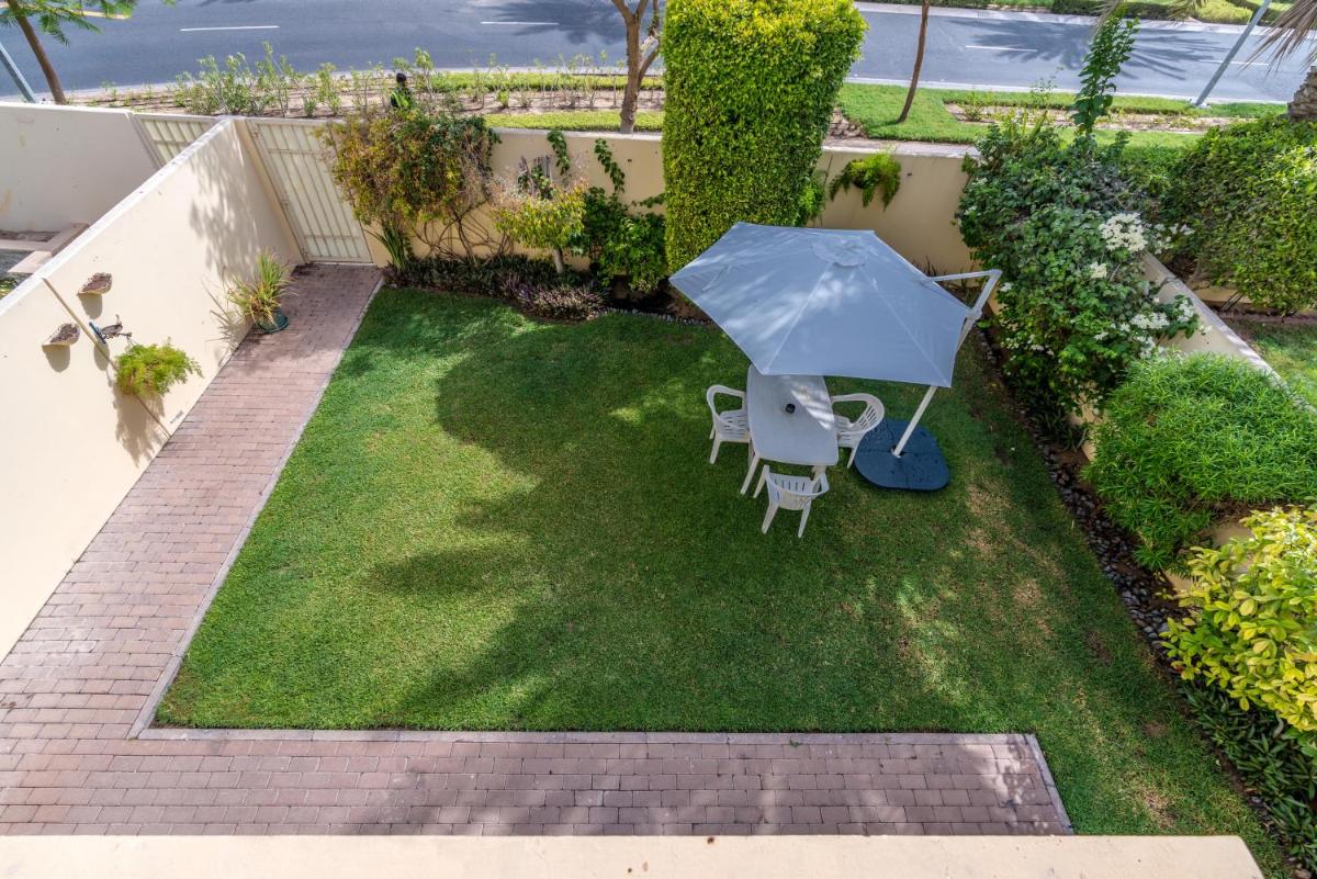 Lux BnB Springs Villa Private Garden