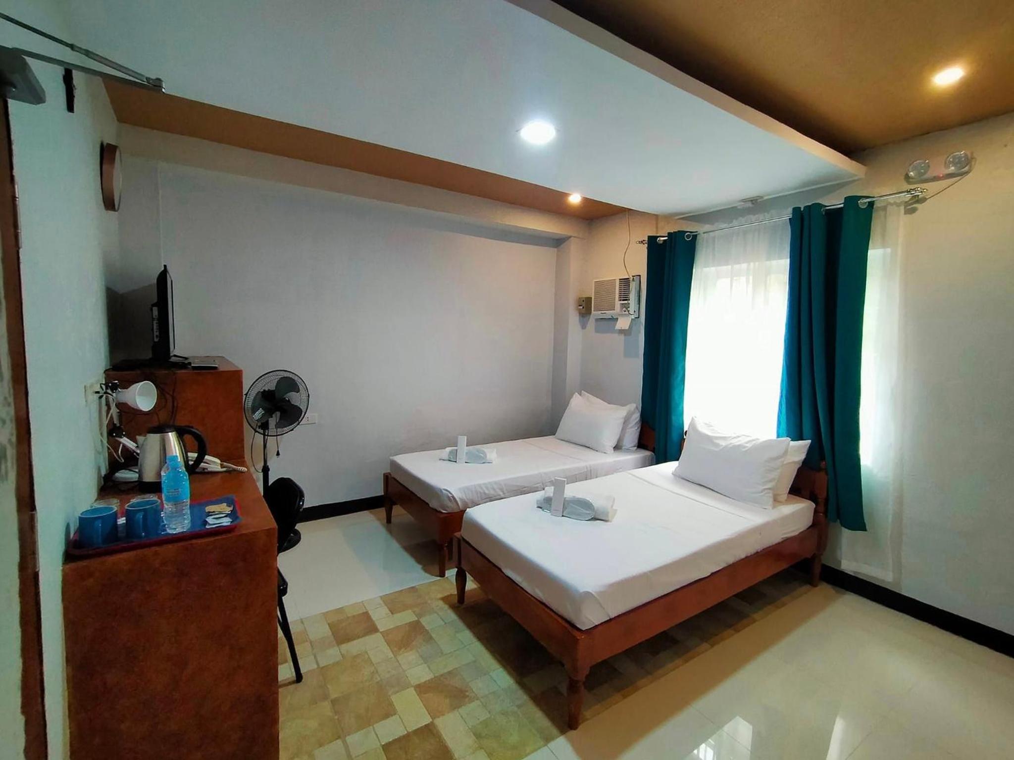 JPrime Traveller's Lodge view 4
