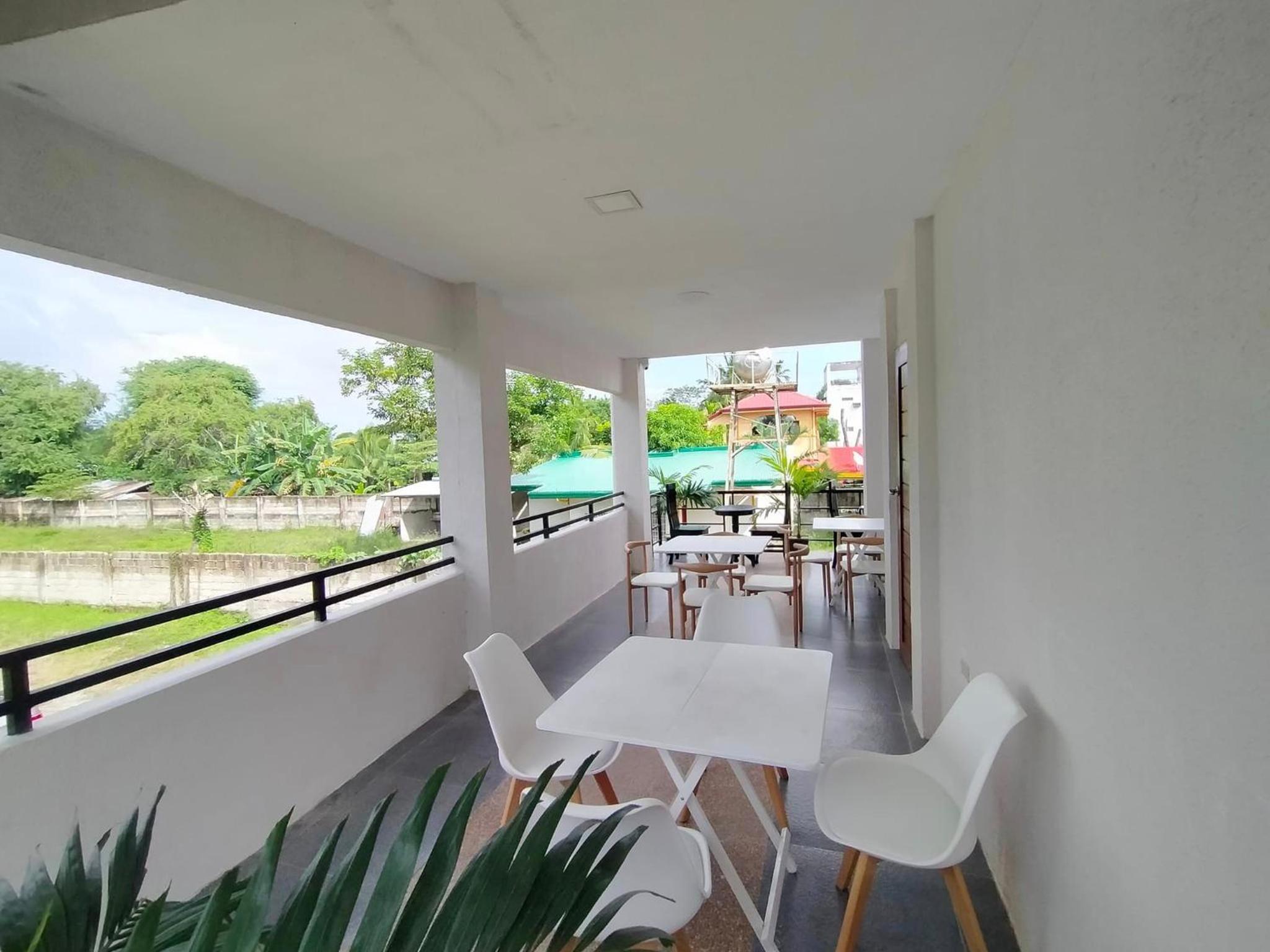 JPrime Traveller's Lodge view 5