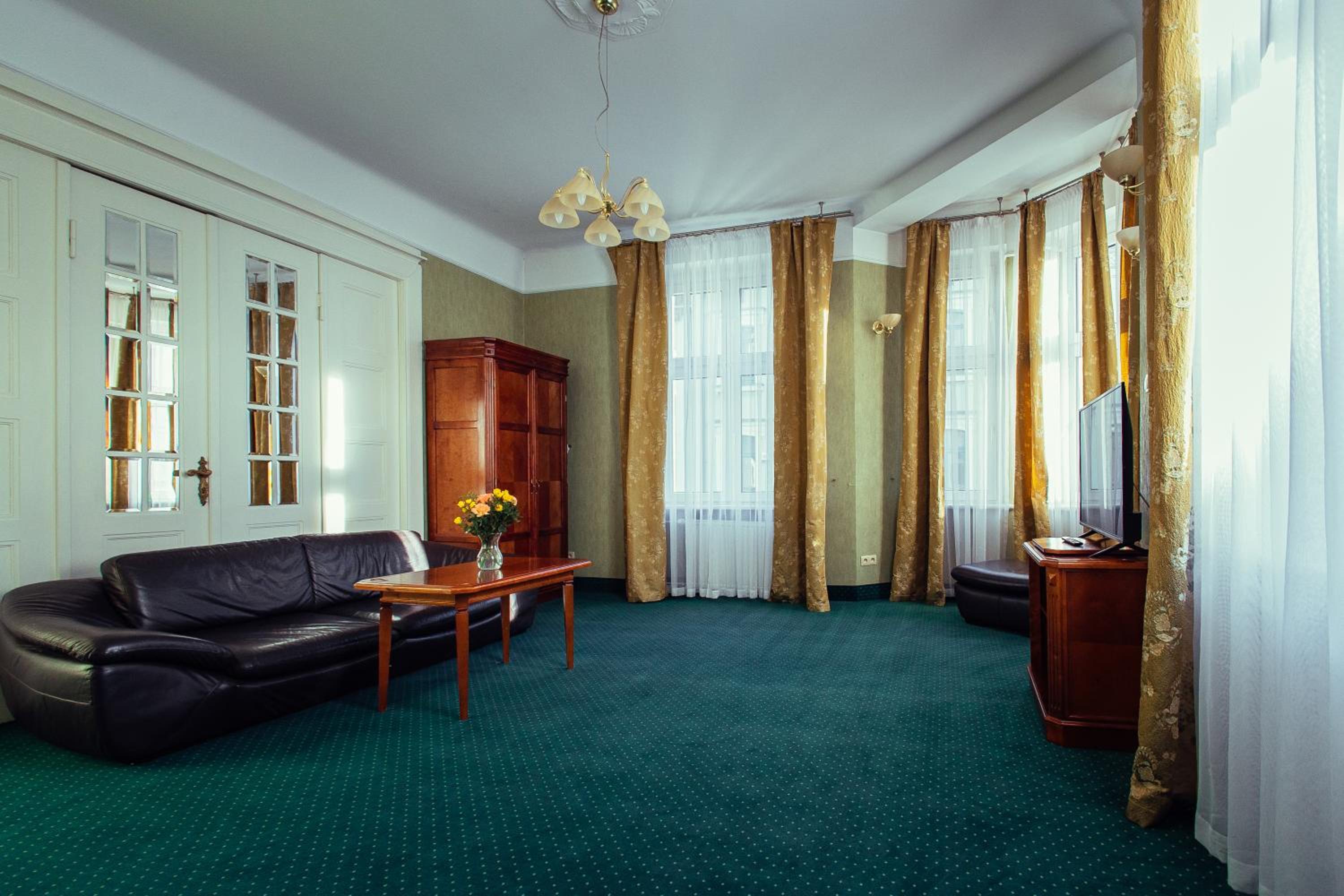 Hotel - Pokoje i Apartamenty Heban view 5