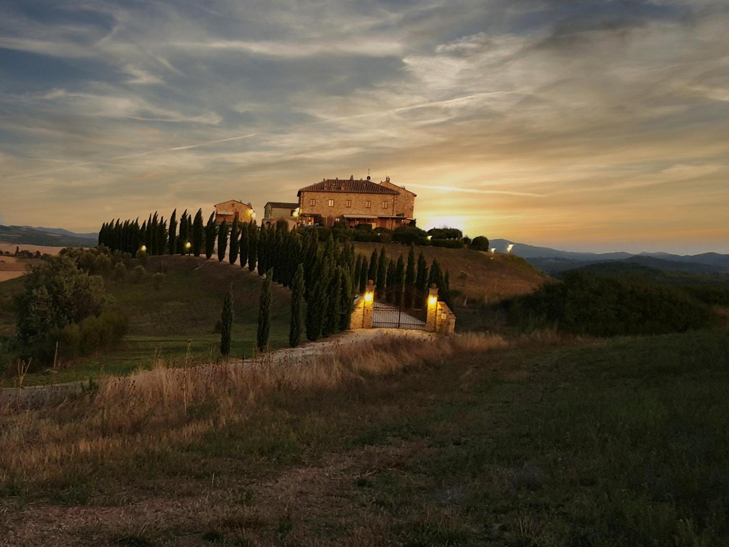 Podere Le Volpaie, Volterra, Tuscany view 2