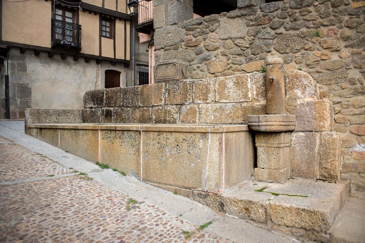 CASA PETRA
