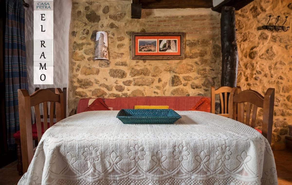 CASA PETRA