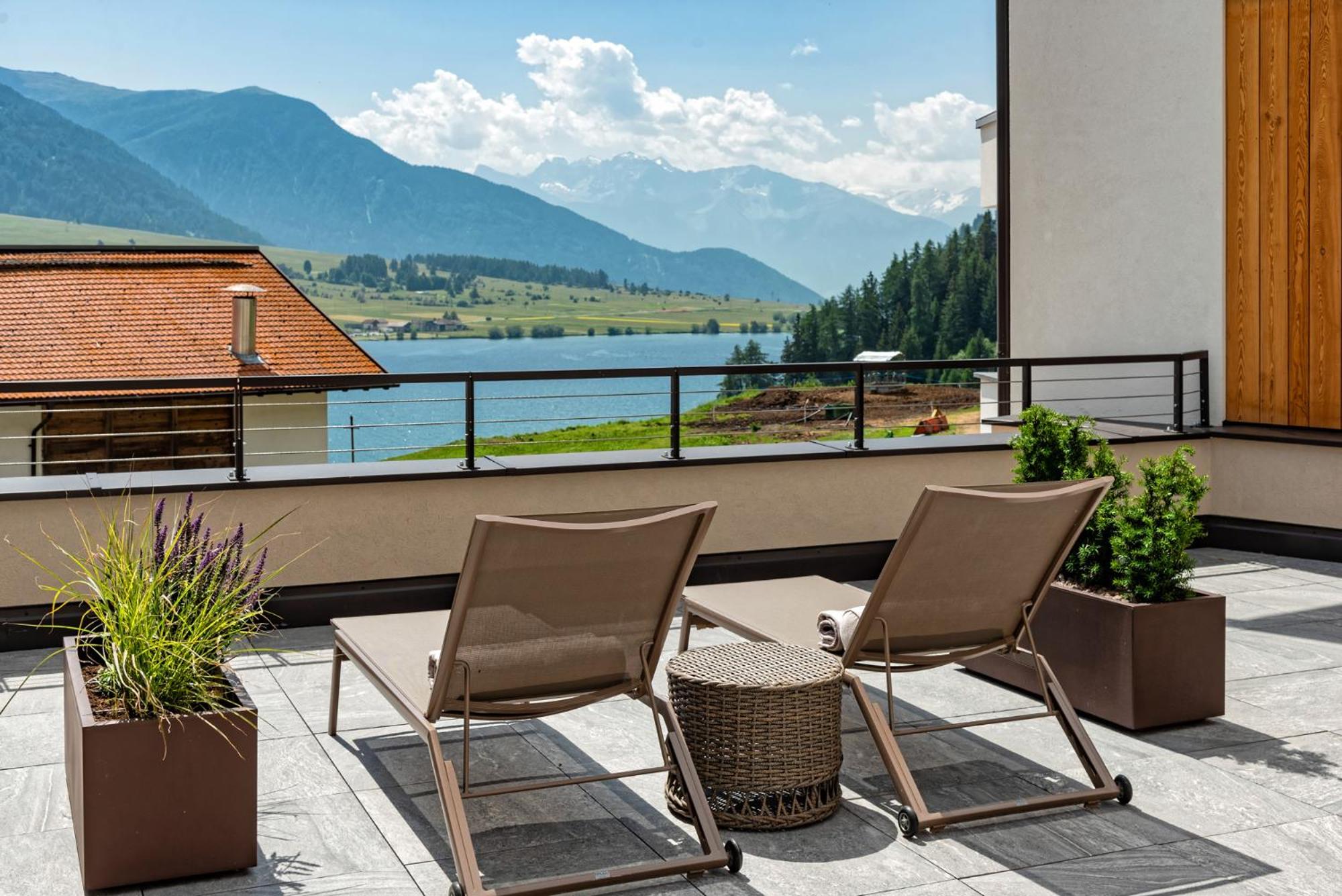 Silent Luxury Chalet LAIET view 2