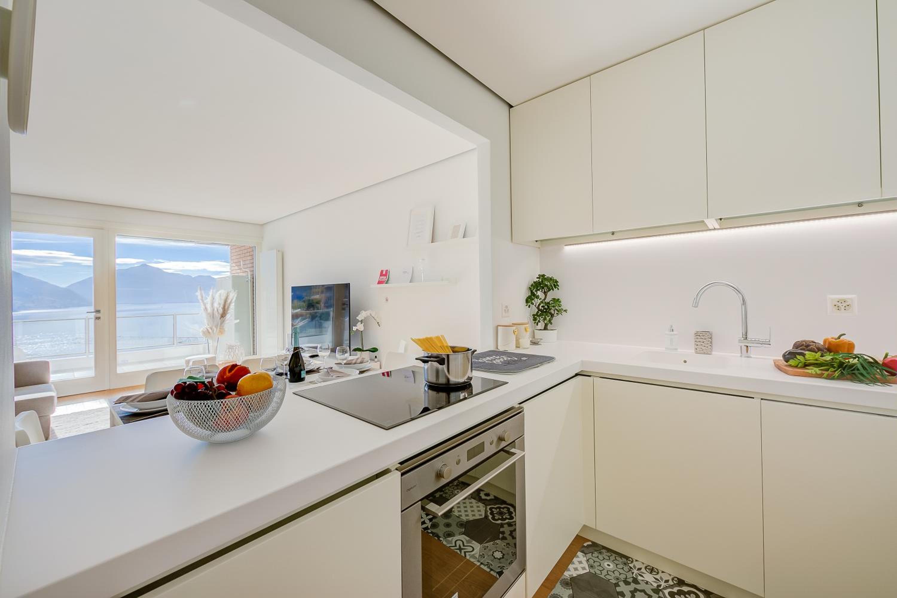 Honeymoon with Stunning View - Happy Rentals