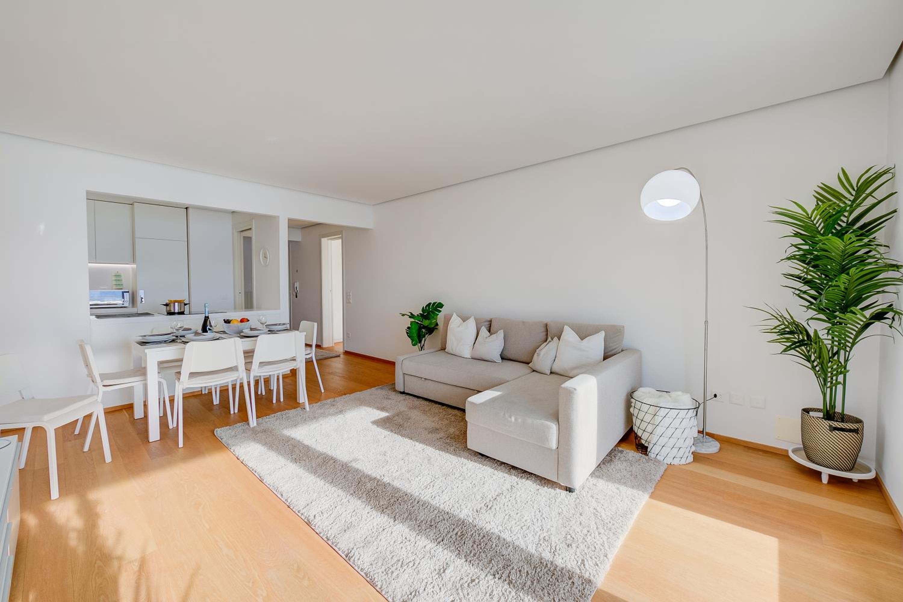Honeymoon with Stunning View - Happy Rentals