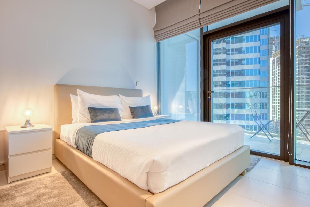 Maison Privee - Luxury, Spacious, Modern Near Burj Khalifa and Dubai Canal