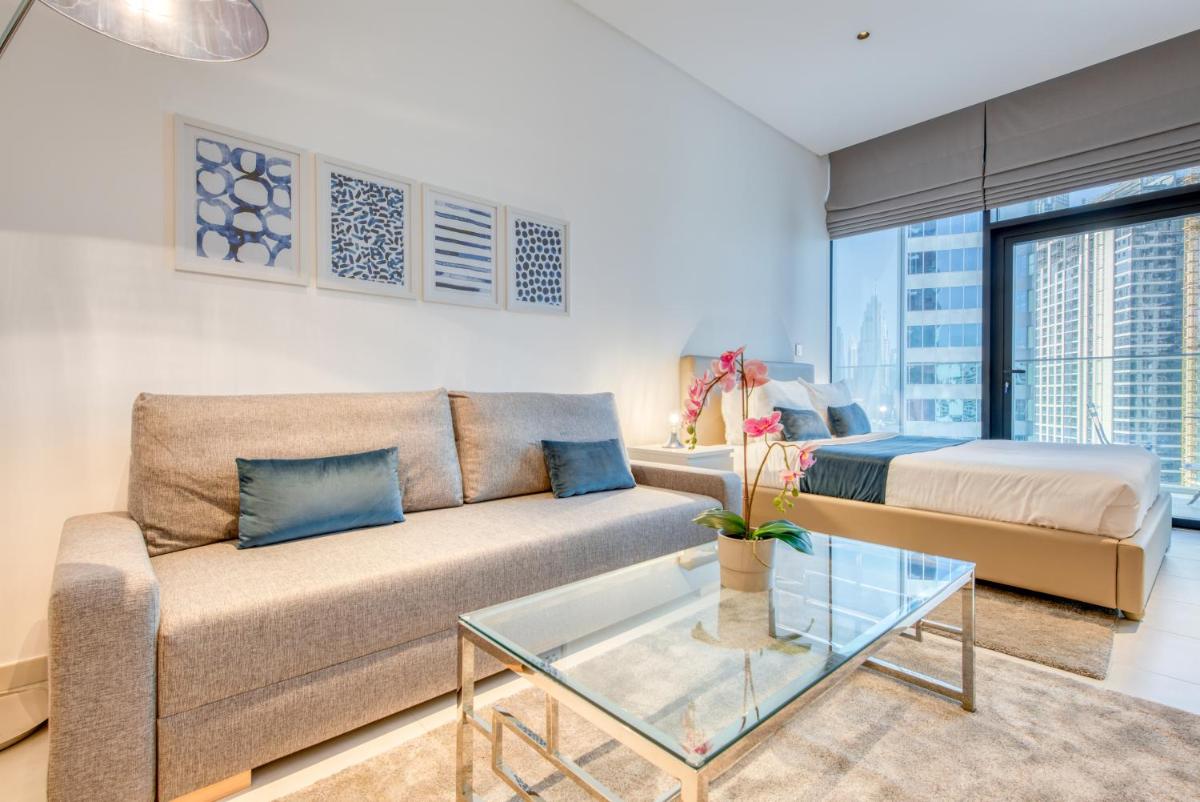 Maison Privee - Luxury, Spacious, Modern Near Burj Khalifa and Dubai Canal
