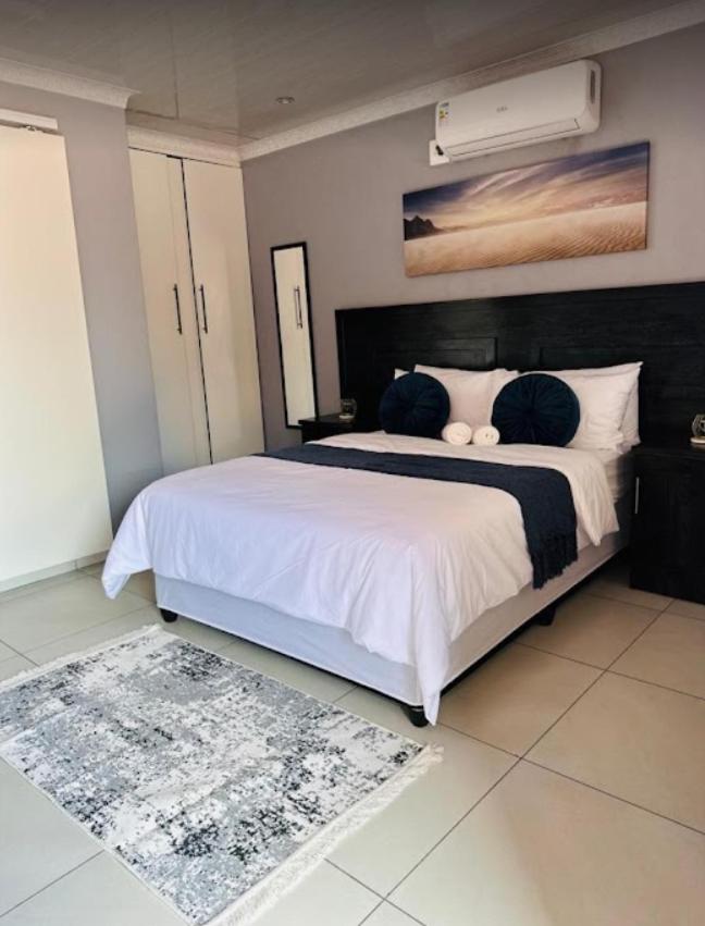 Sekos Guest House & Shisanyama view 3