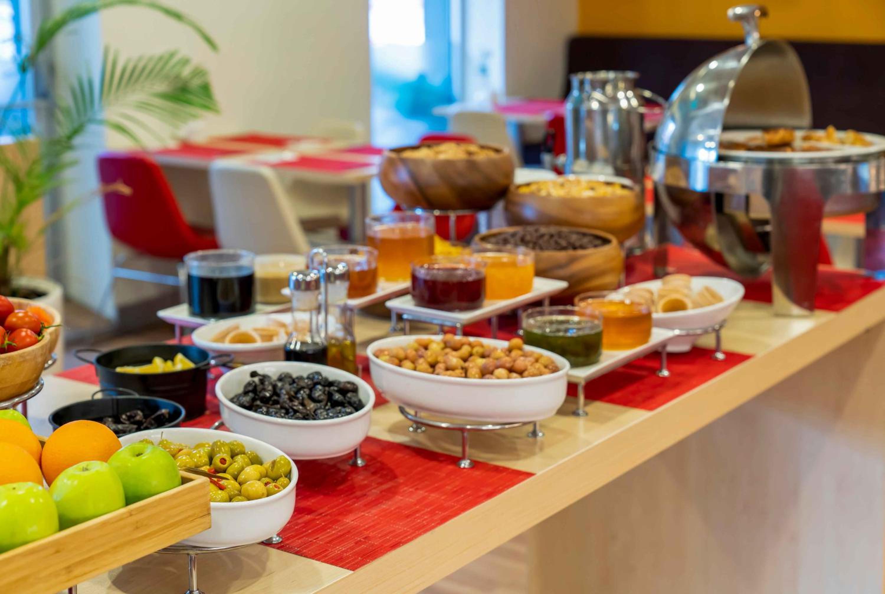 Ibis İzmir Alsancak - Image 50