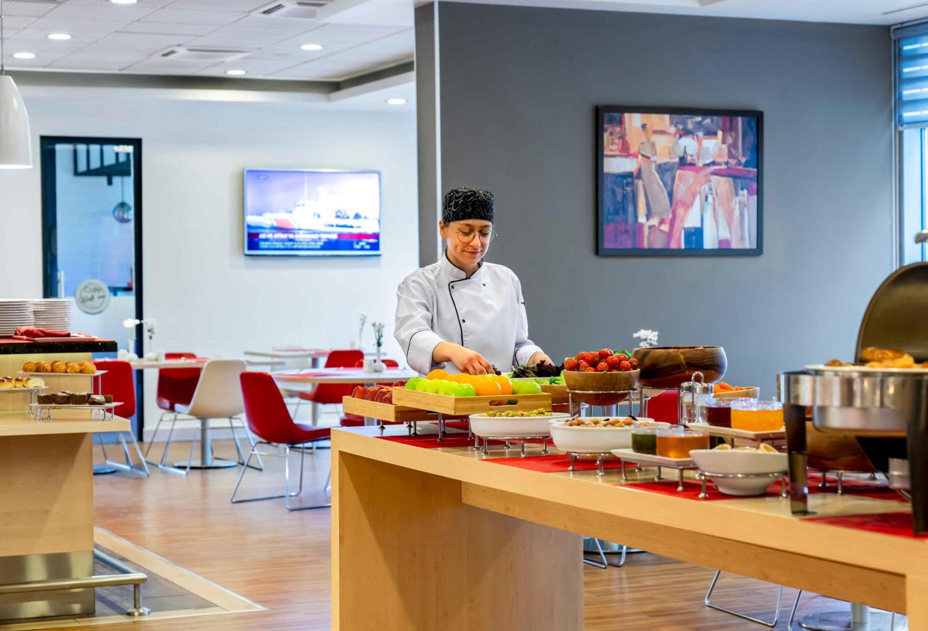 Ibis İzmir Alsancak - Image 56