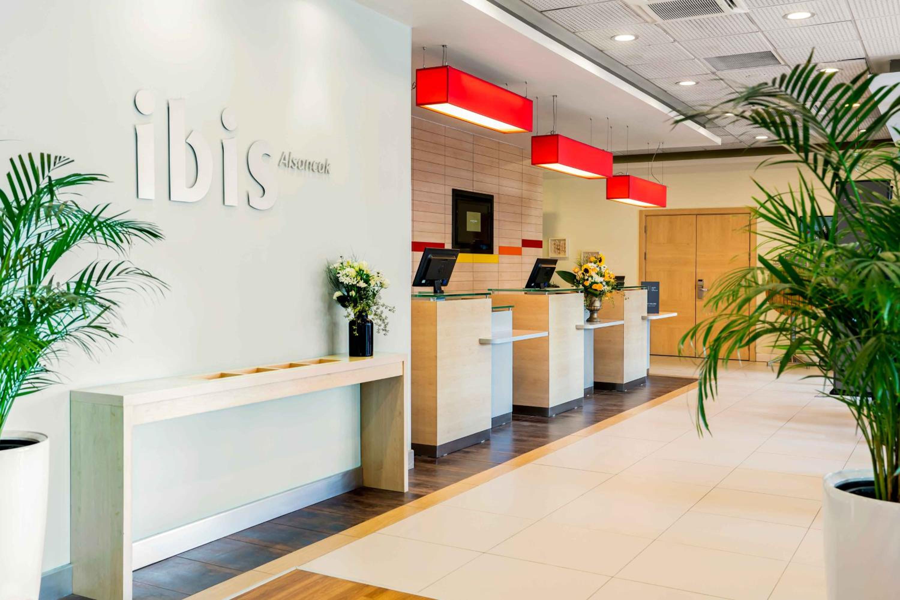 Ibis İzmir Alsancak - Image 38