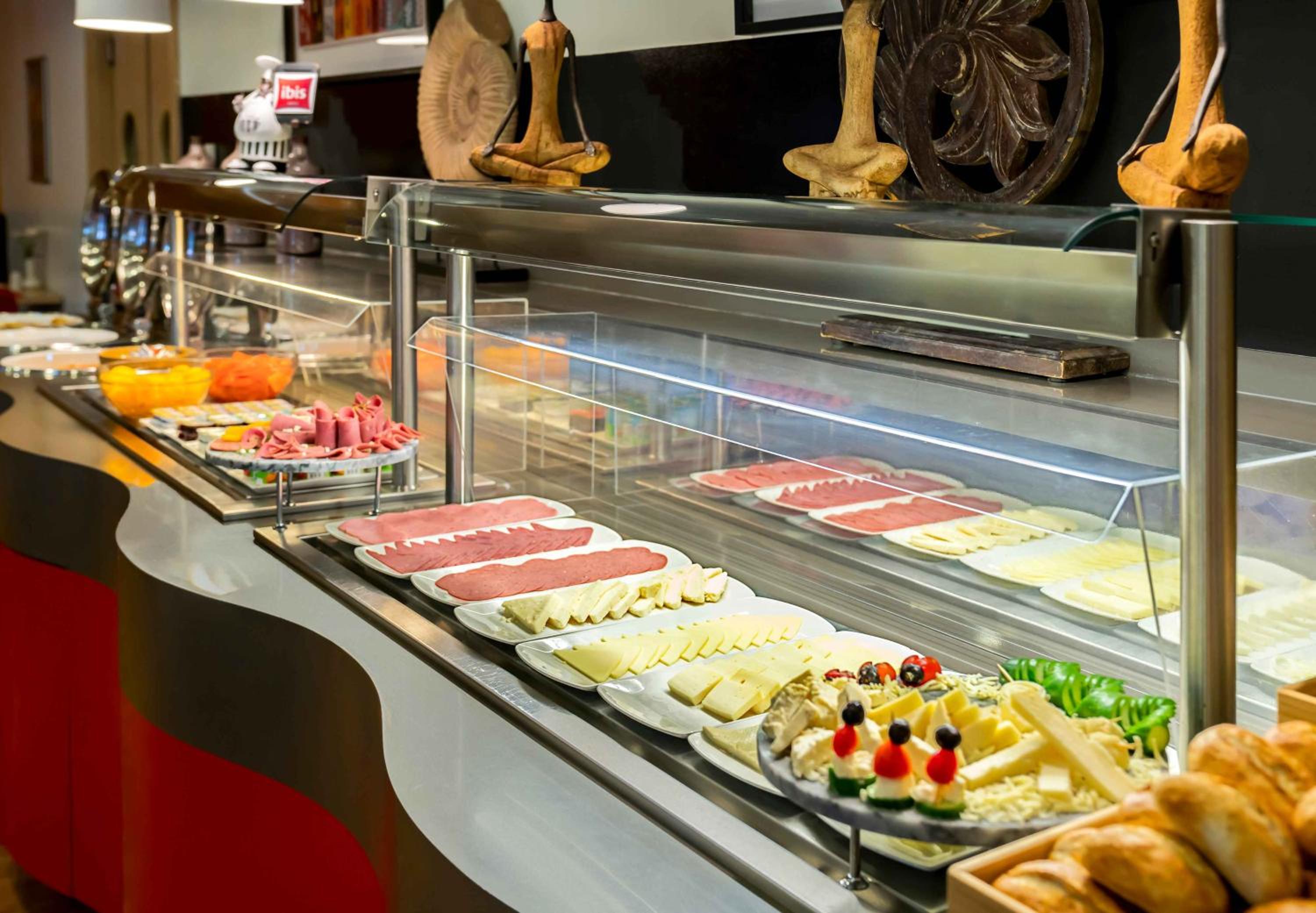 Ibis İzmir Alsancak - Image 39