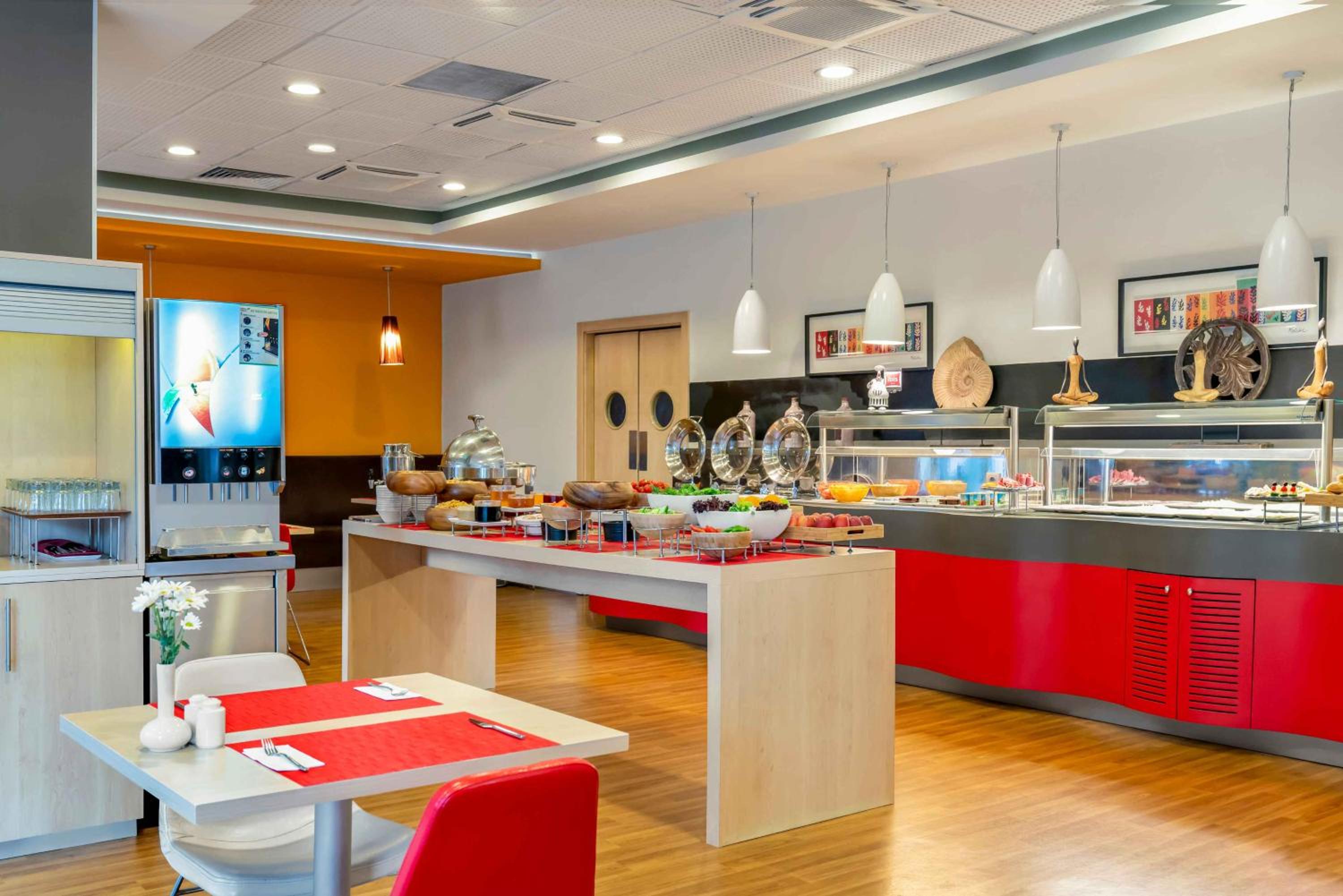 Ibis İzmir Alsancak - Image 46