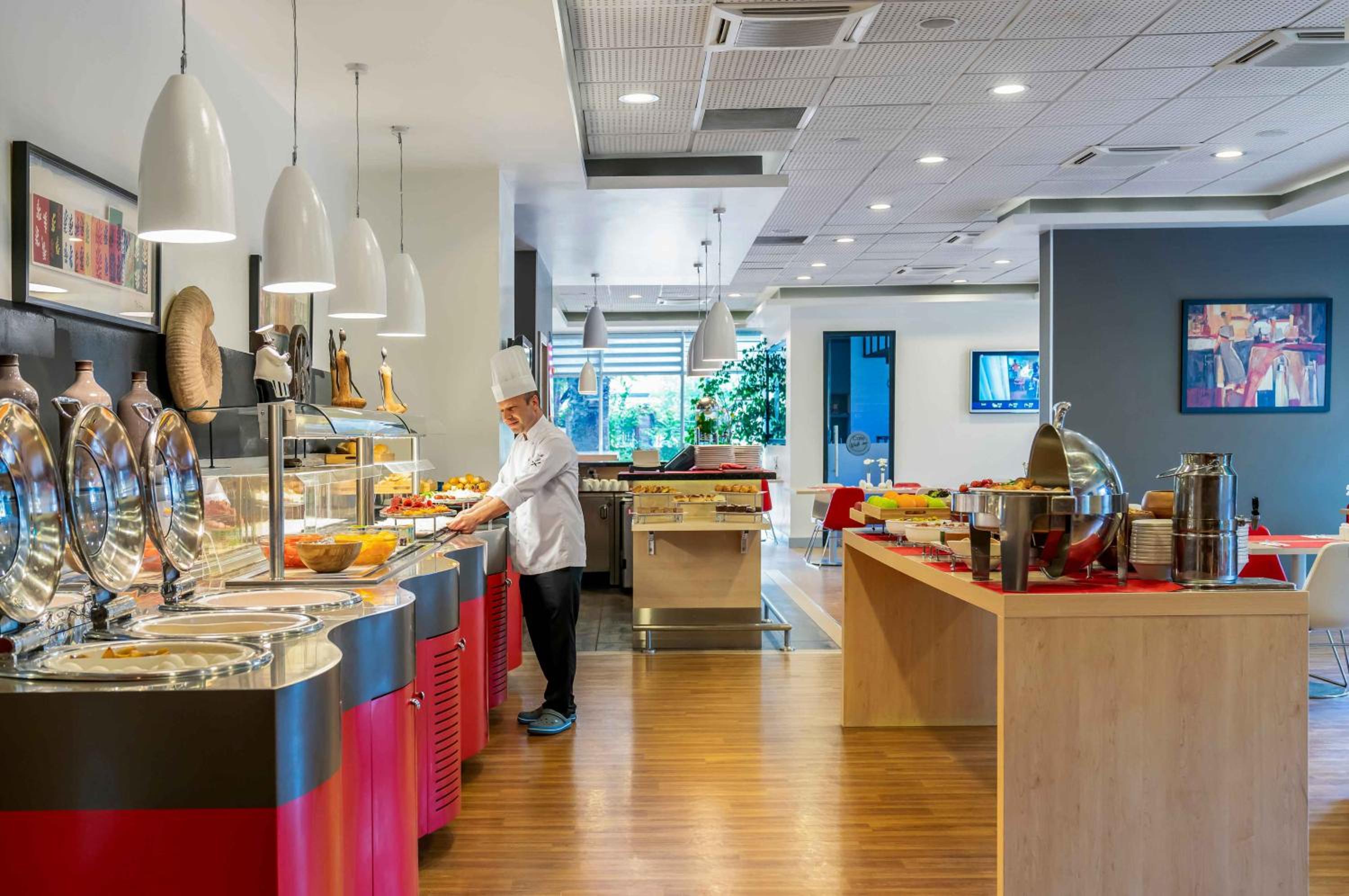 Ibis İzmir Alsancak - Image 65