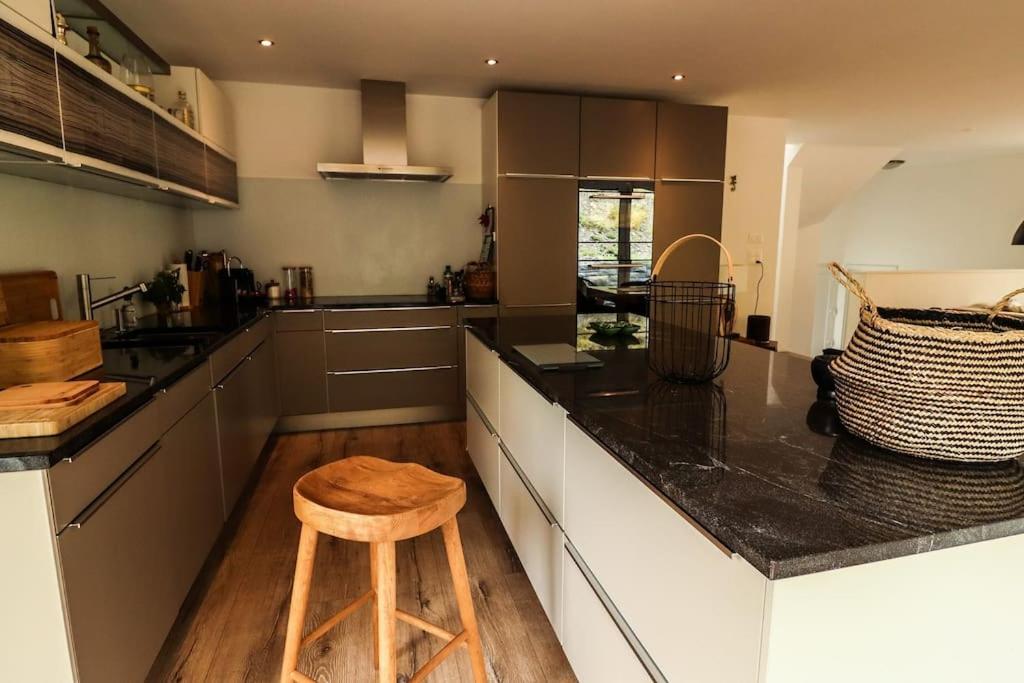 New Chalet with breathtaking views! view 5