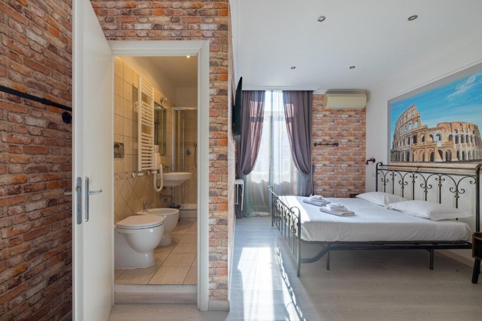 Cavalleggeri Guesthouse, Opposite St Peter's Basilica whit Private Rooms