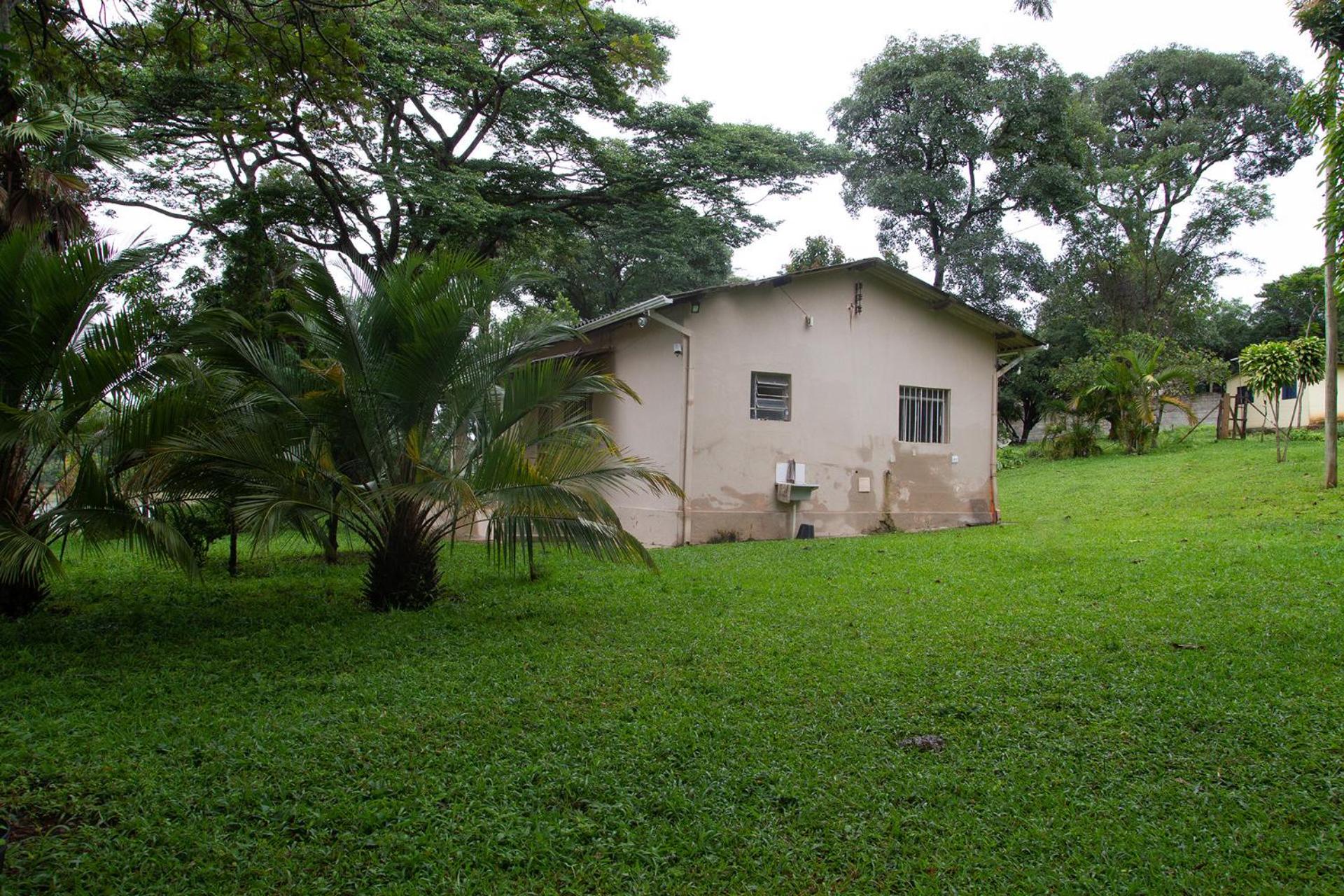 Chacara com WiFi de frente a lagoa em Betim MG