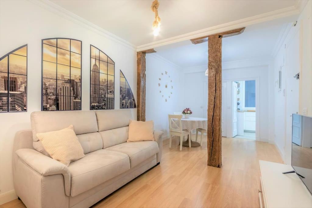 Piso Diseño Deluxe Casco Viejo entrada autonoma y ascensor