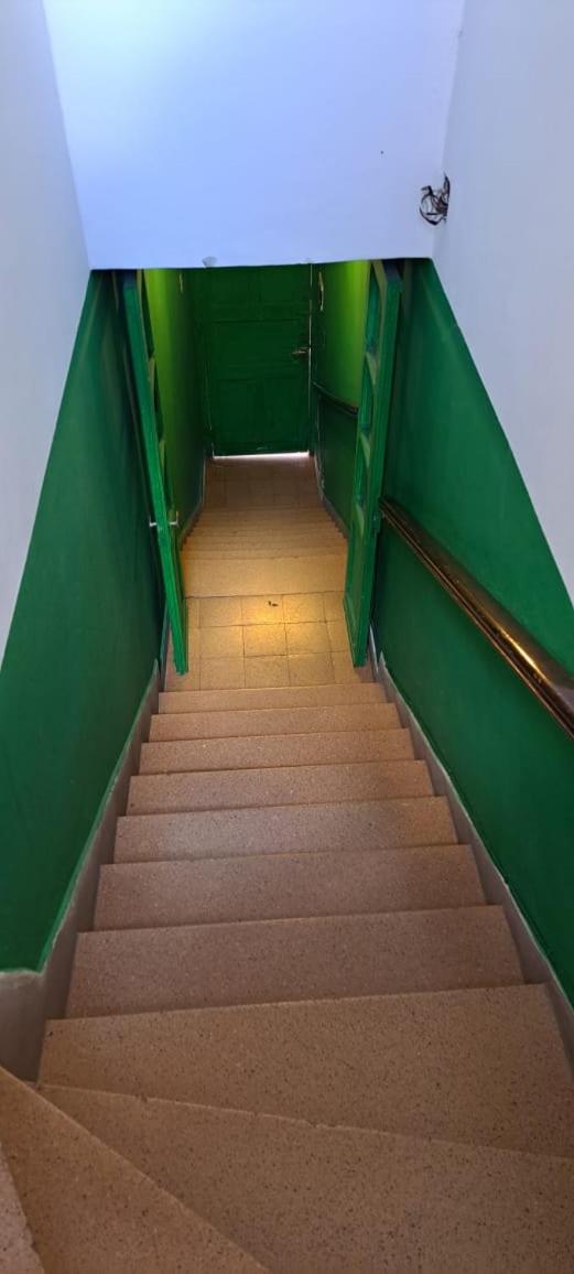 Hostel LQueen 1