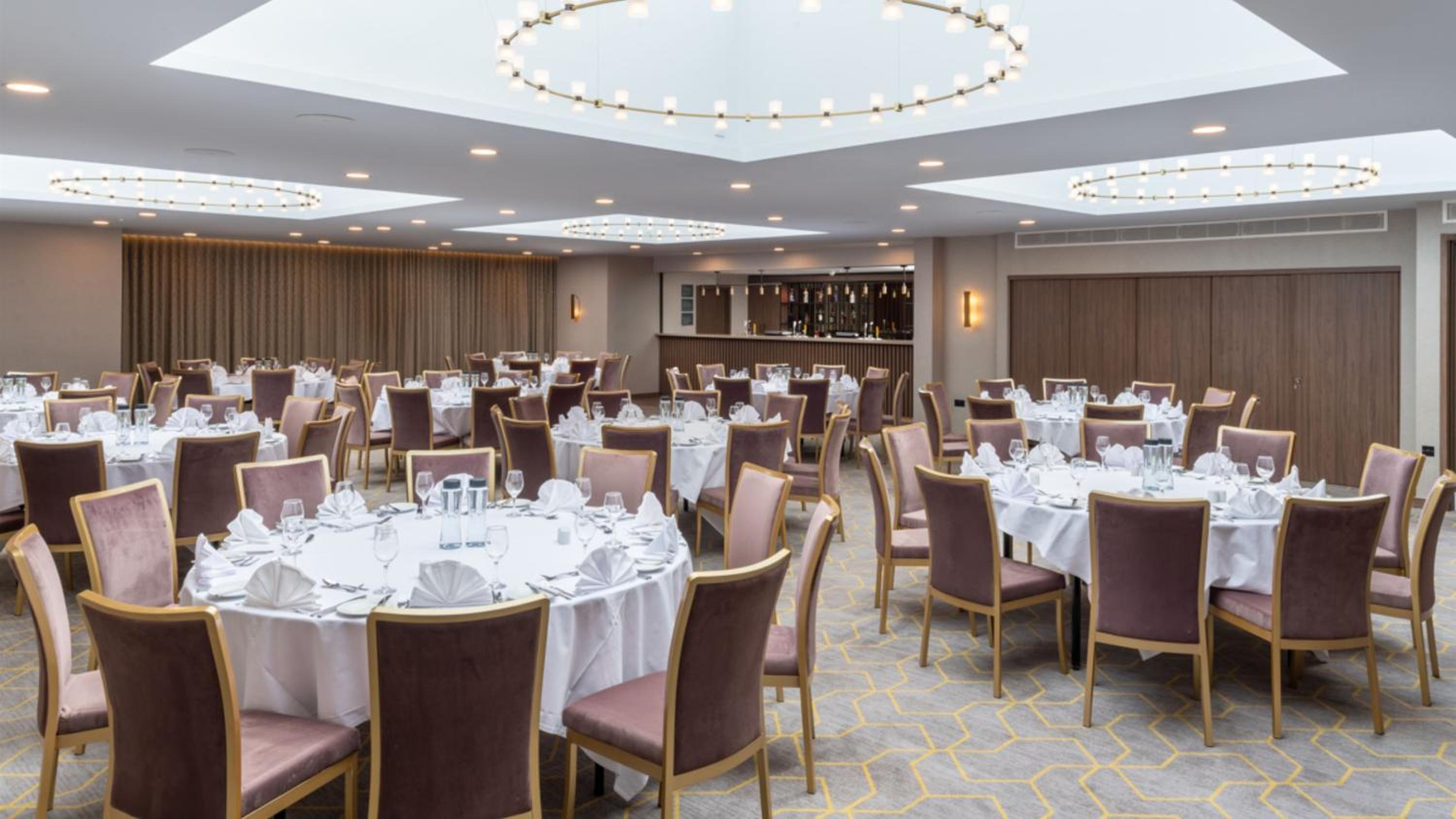 Crawley Vacations - Holiday Inn London Gatwick - Worth, an IHG Hotel - Property Image 3