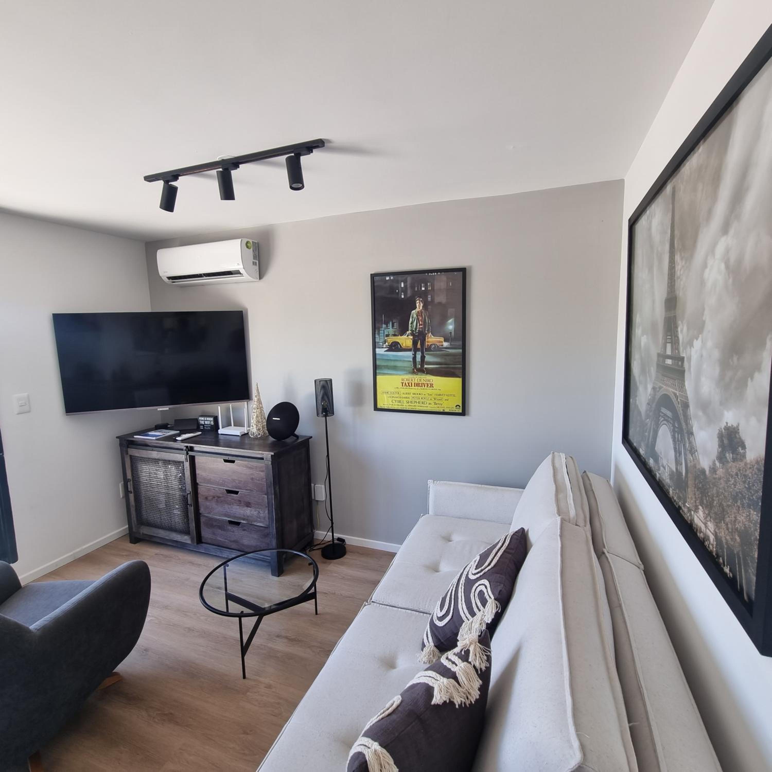 EXCLUSIVO PENTHOUSE EN CORDON SOHO CON Disney Plus view 3