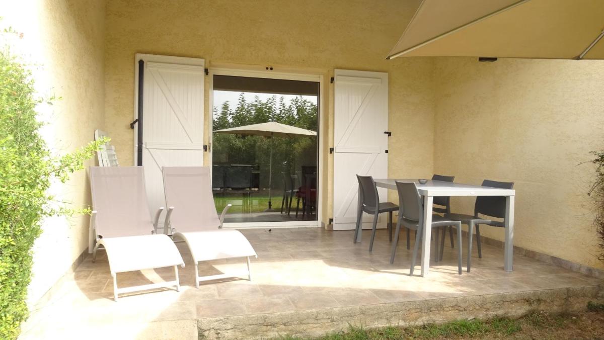 outdoor BBQ area