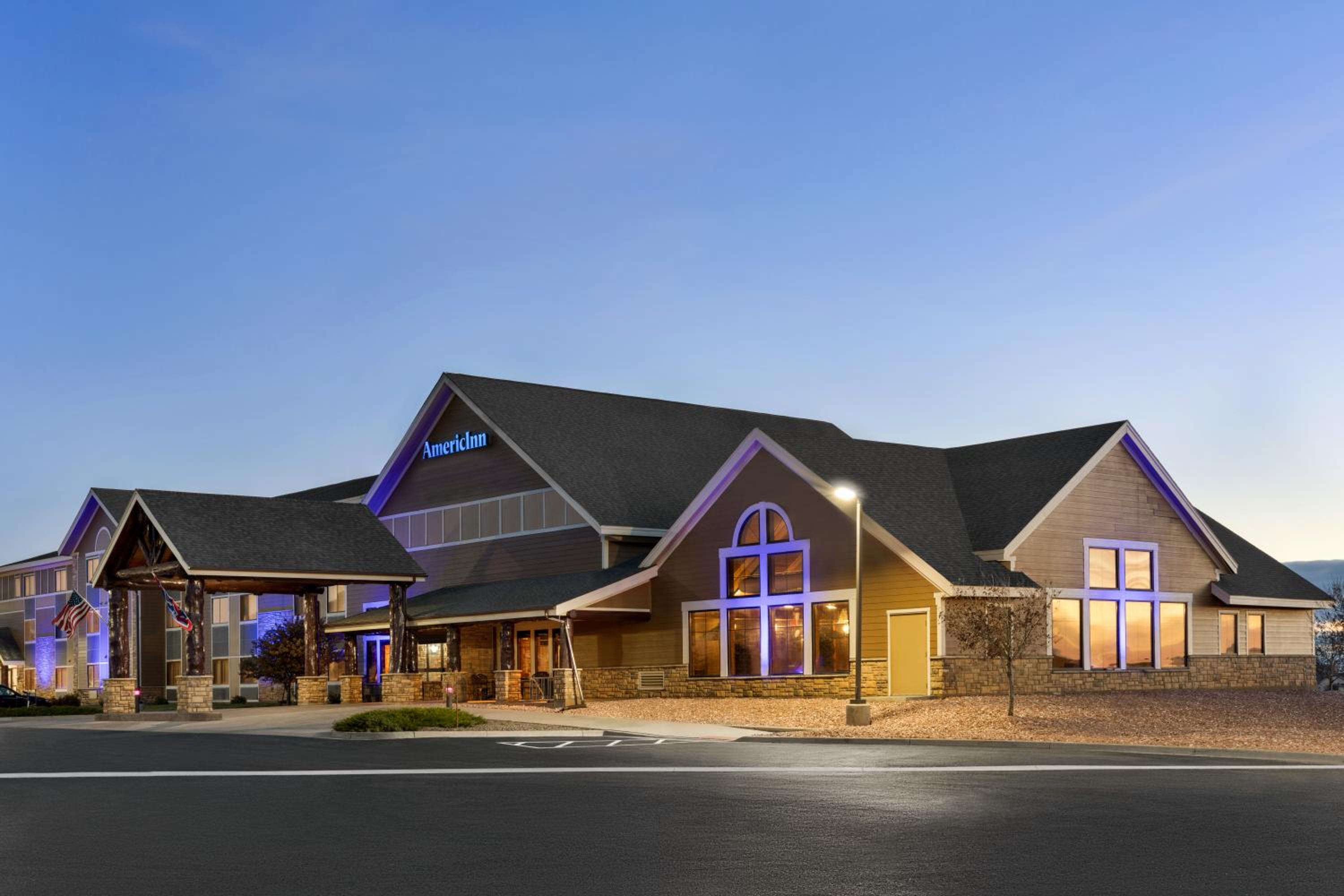 Laramie Vacations - AmericInn by Wyndham Laramie Near University of Wyoming - Property Image 4