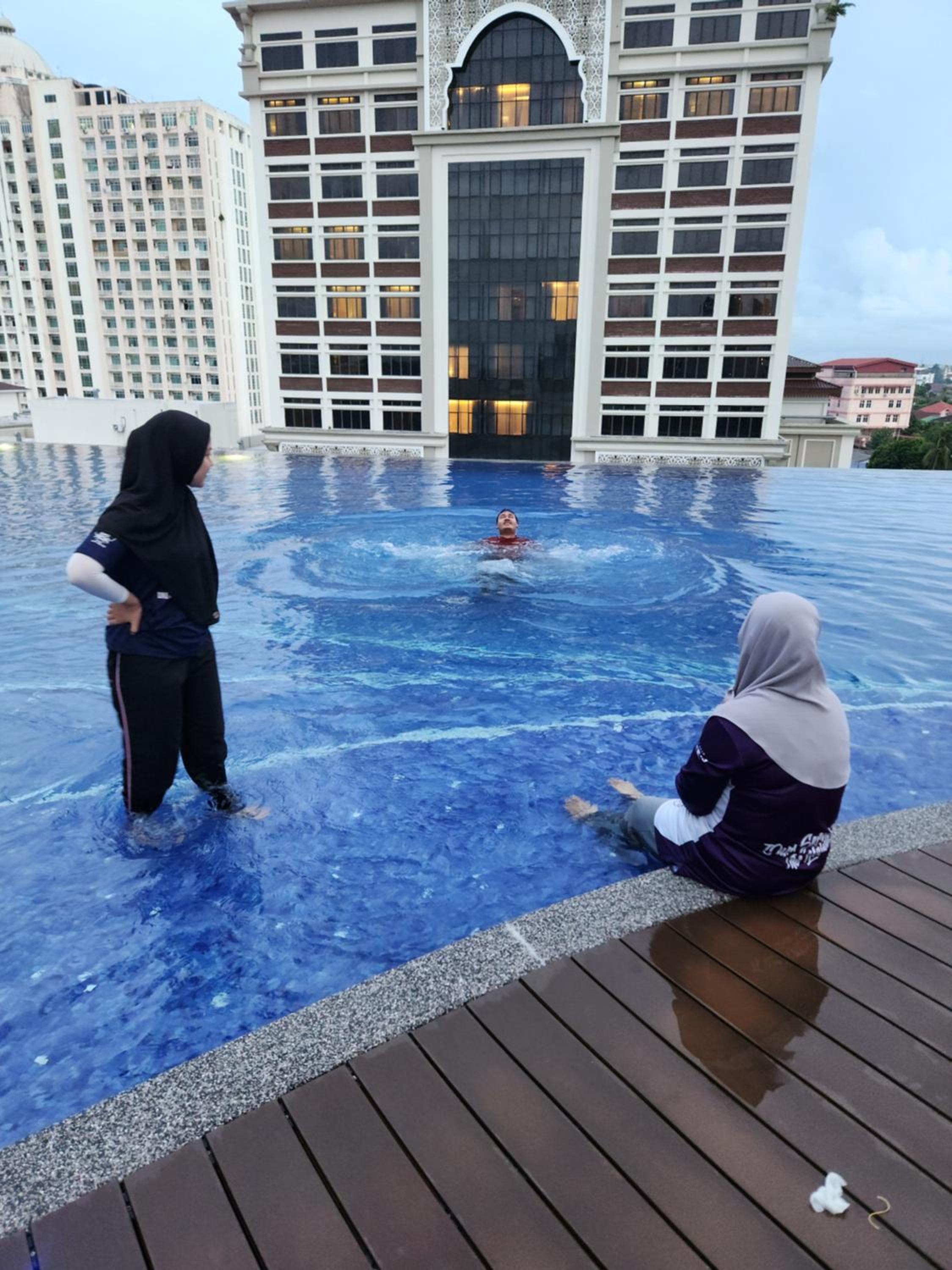 Nusa Luxurious Suite