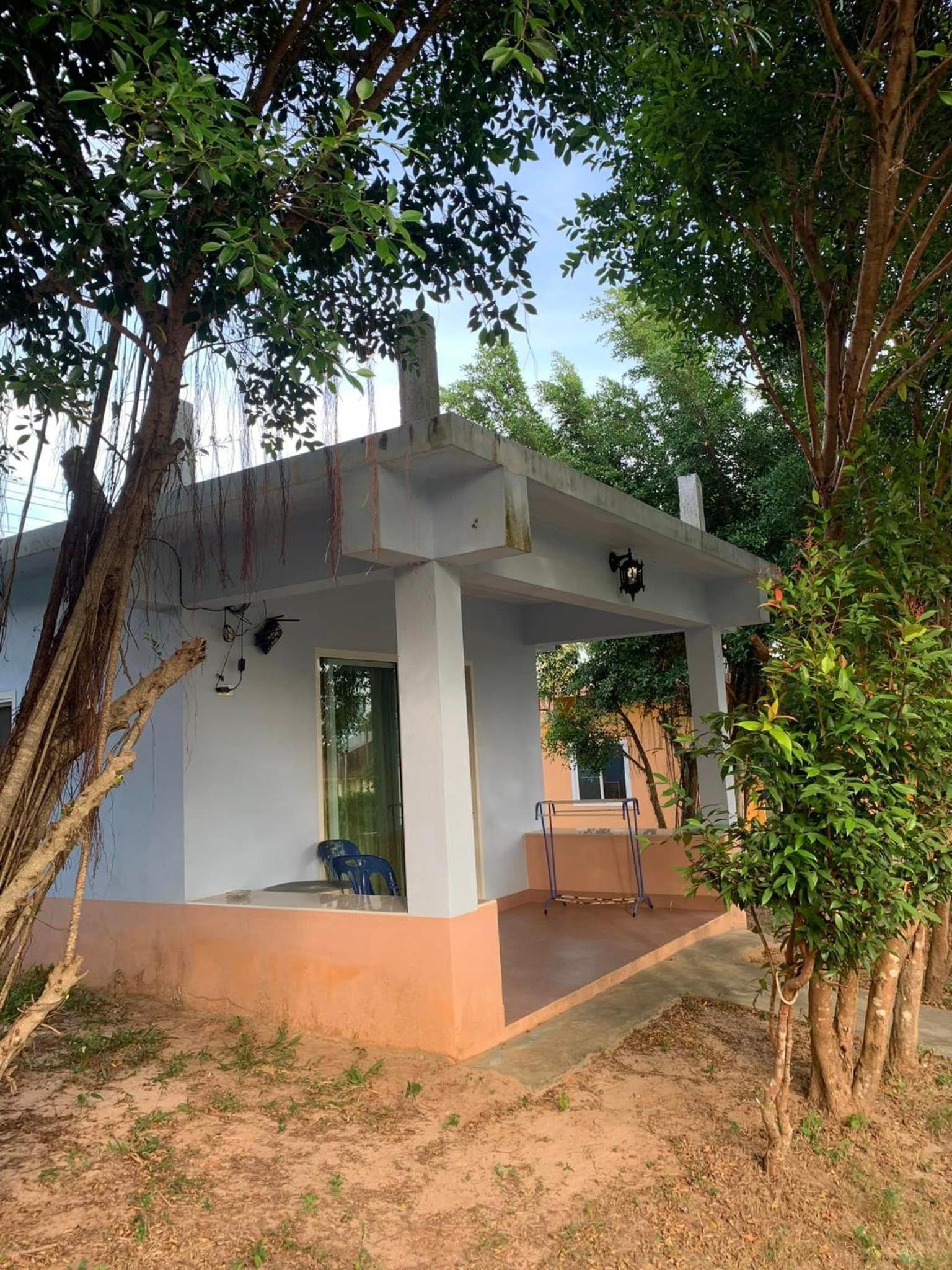 AtMyHomeStay Bangsaphan