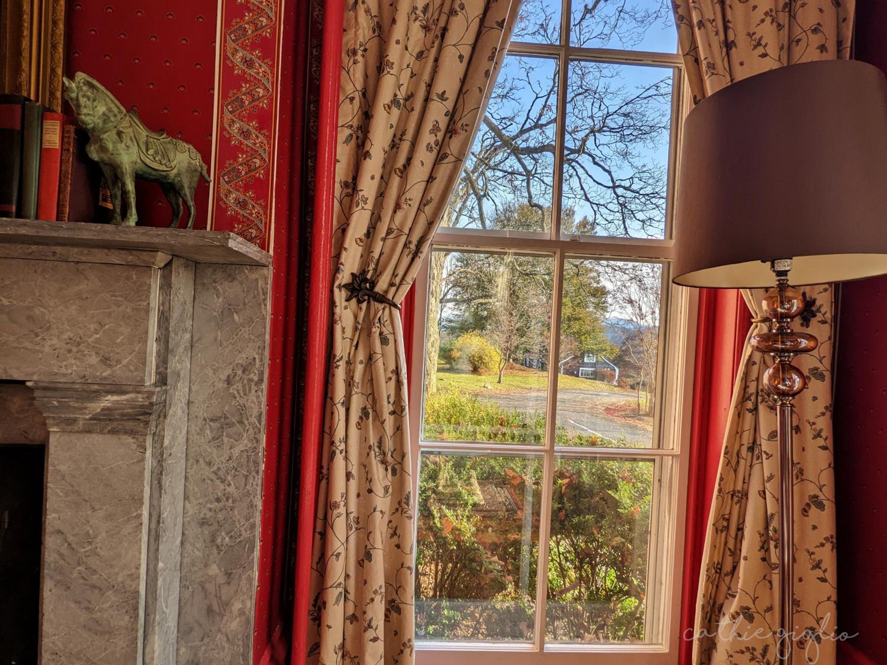 Cromwell Manor Inn - Property Image 2