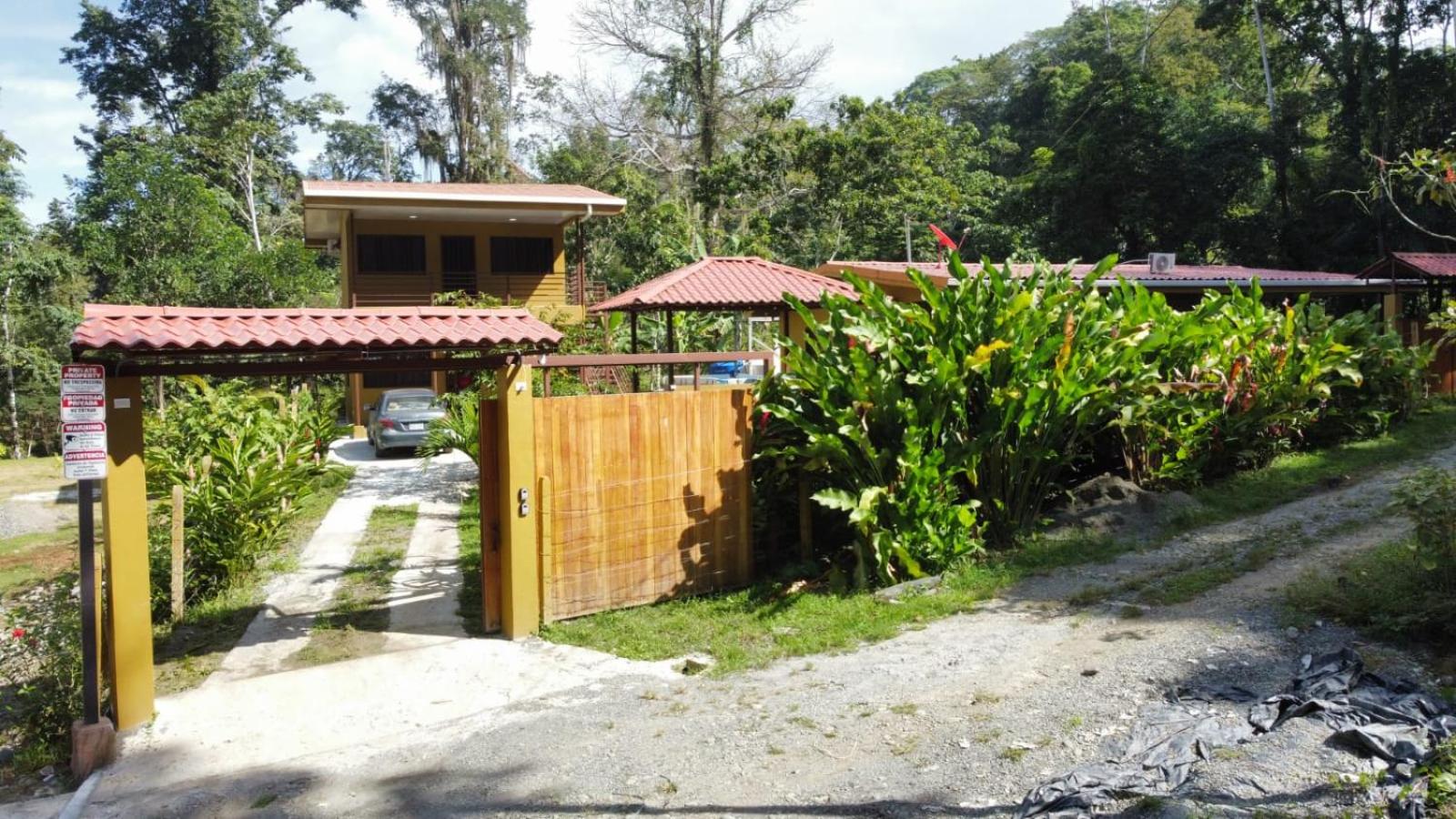 Nanas Place Studio 2