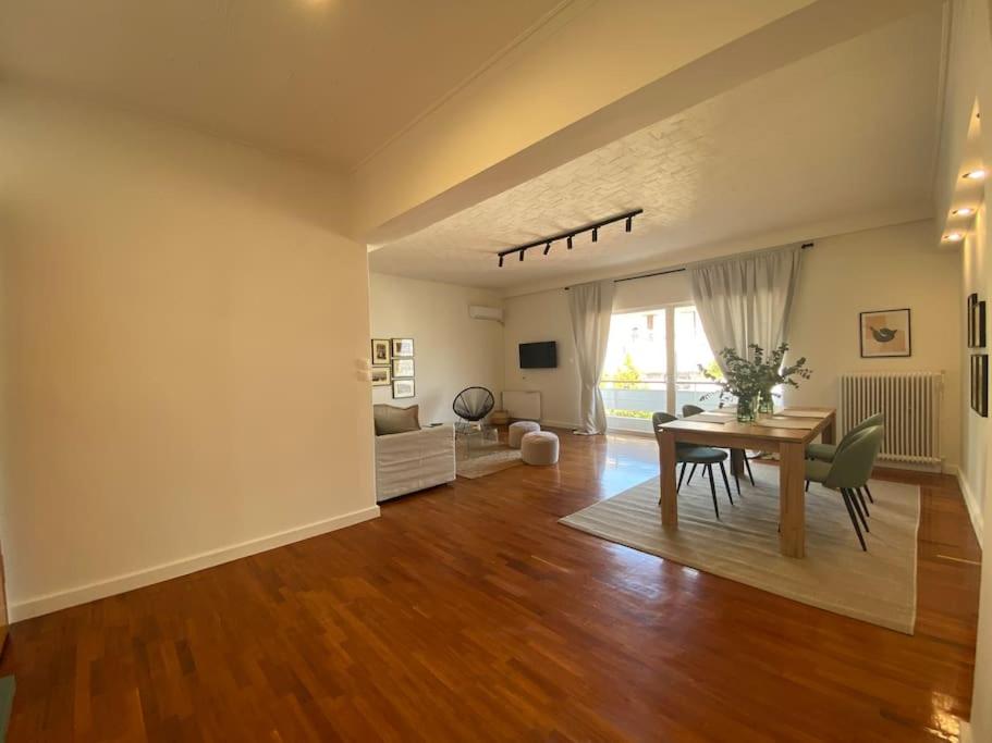 2-bedroom apartment in Athina (Filopappou)