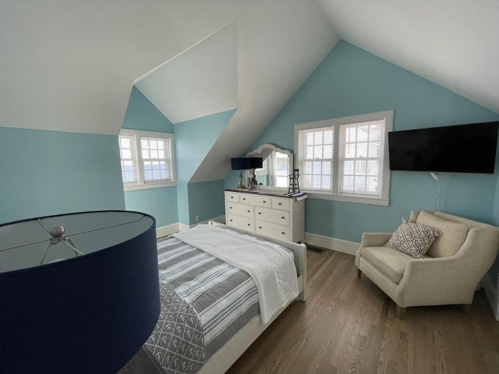 Nubble Beach House- York Beach Oceanfront w/ Amazing Views view 4