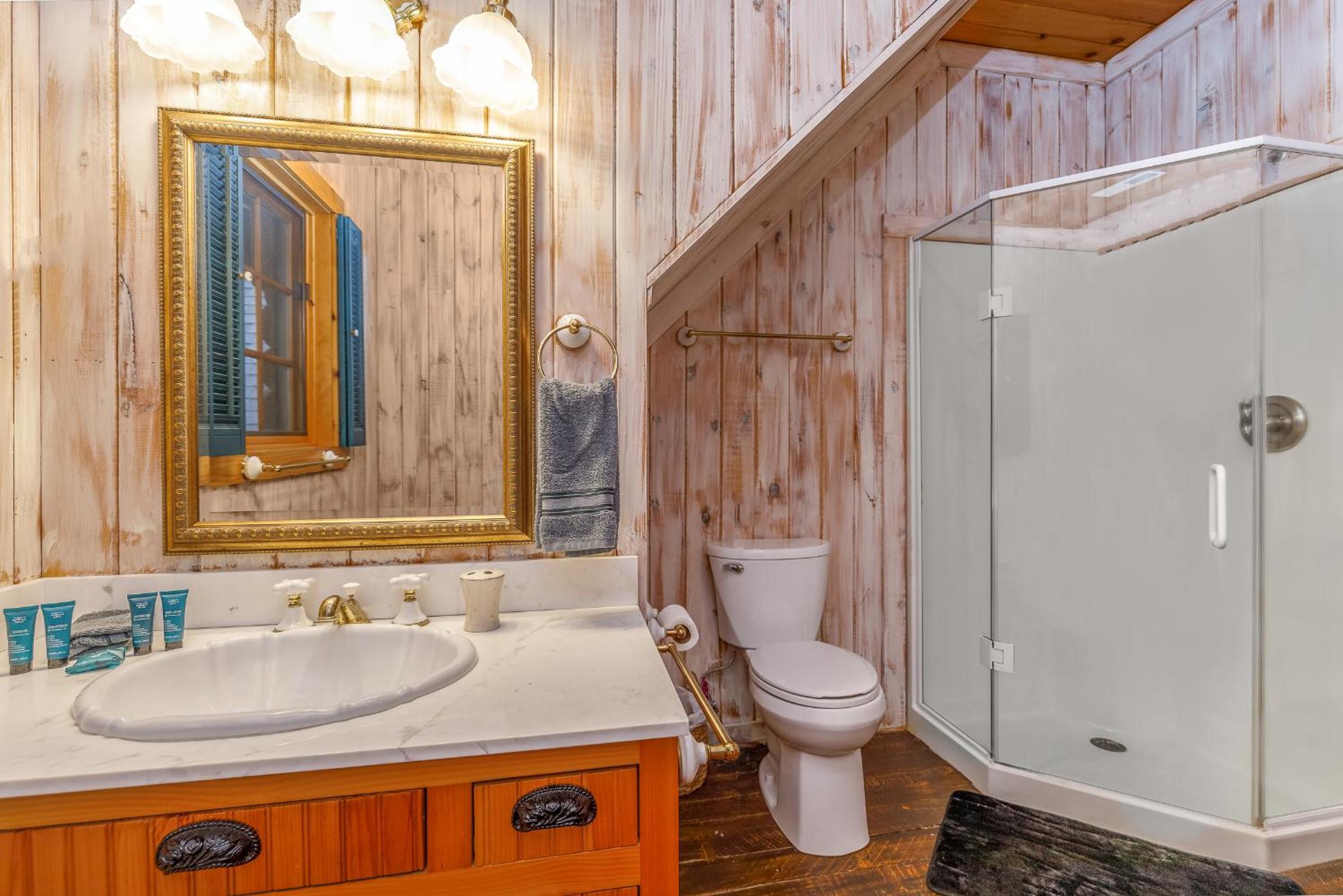 Frogmore Cabin