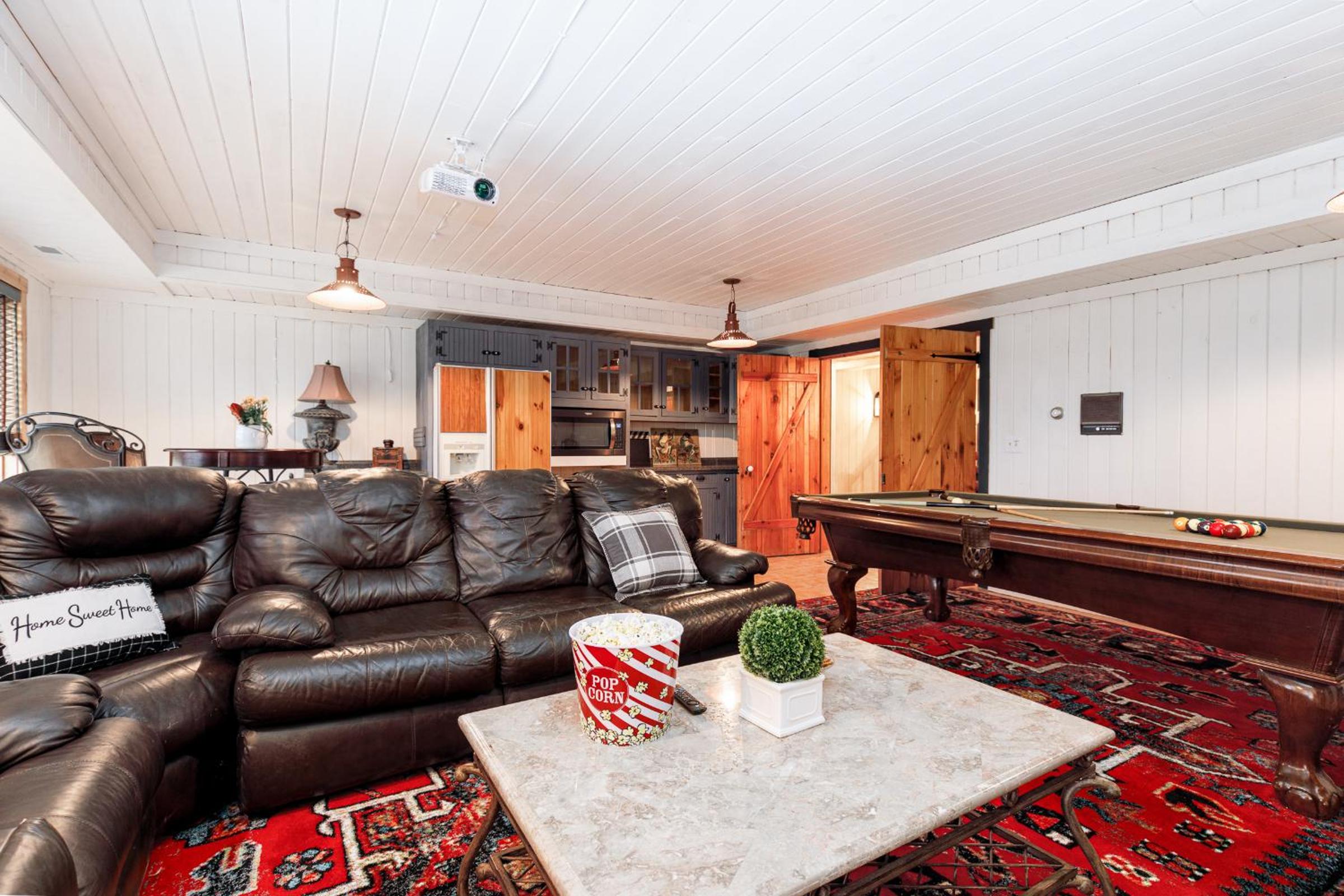 Frogmore Cabin