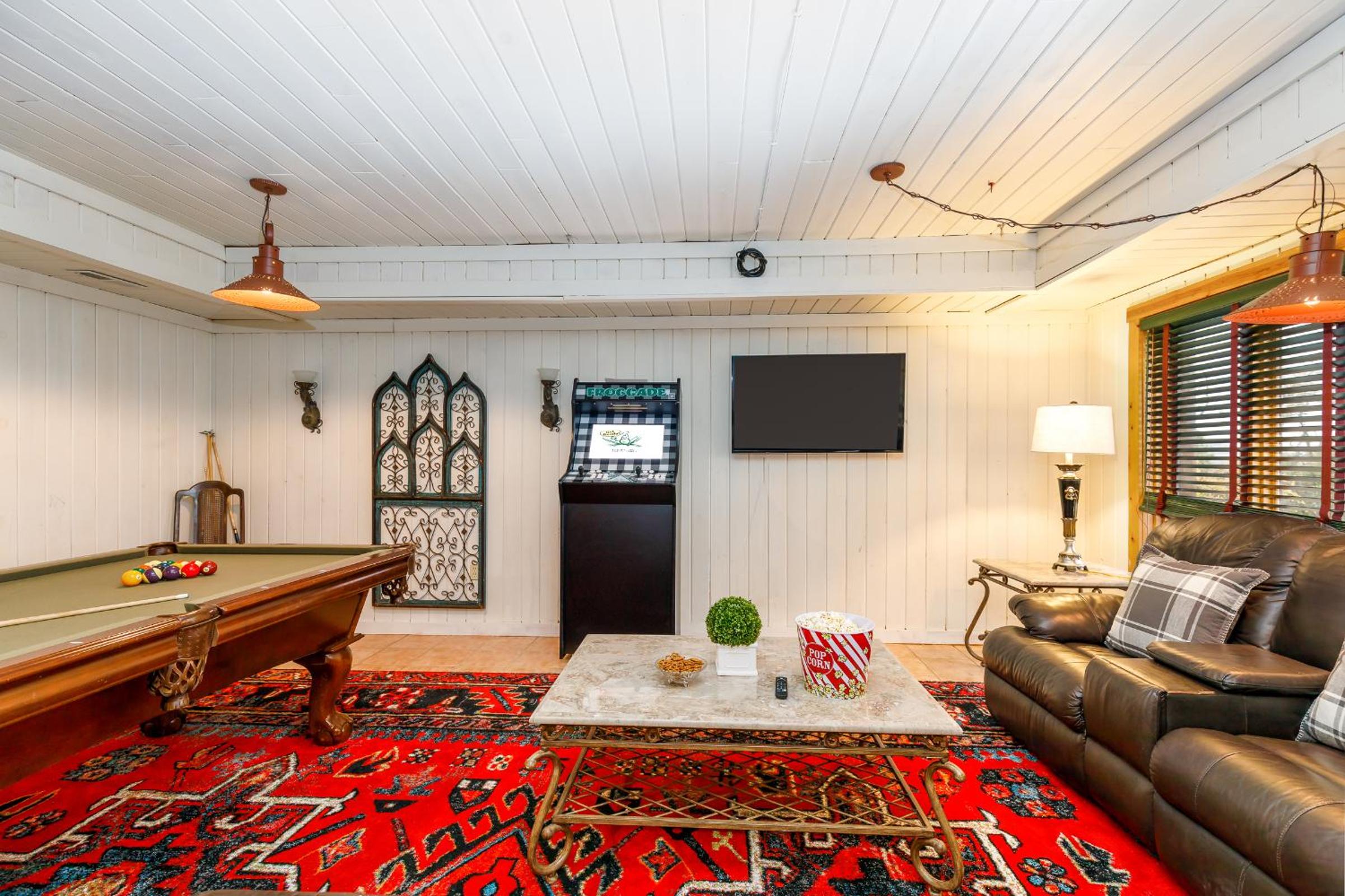 Frogmore Cabin