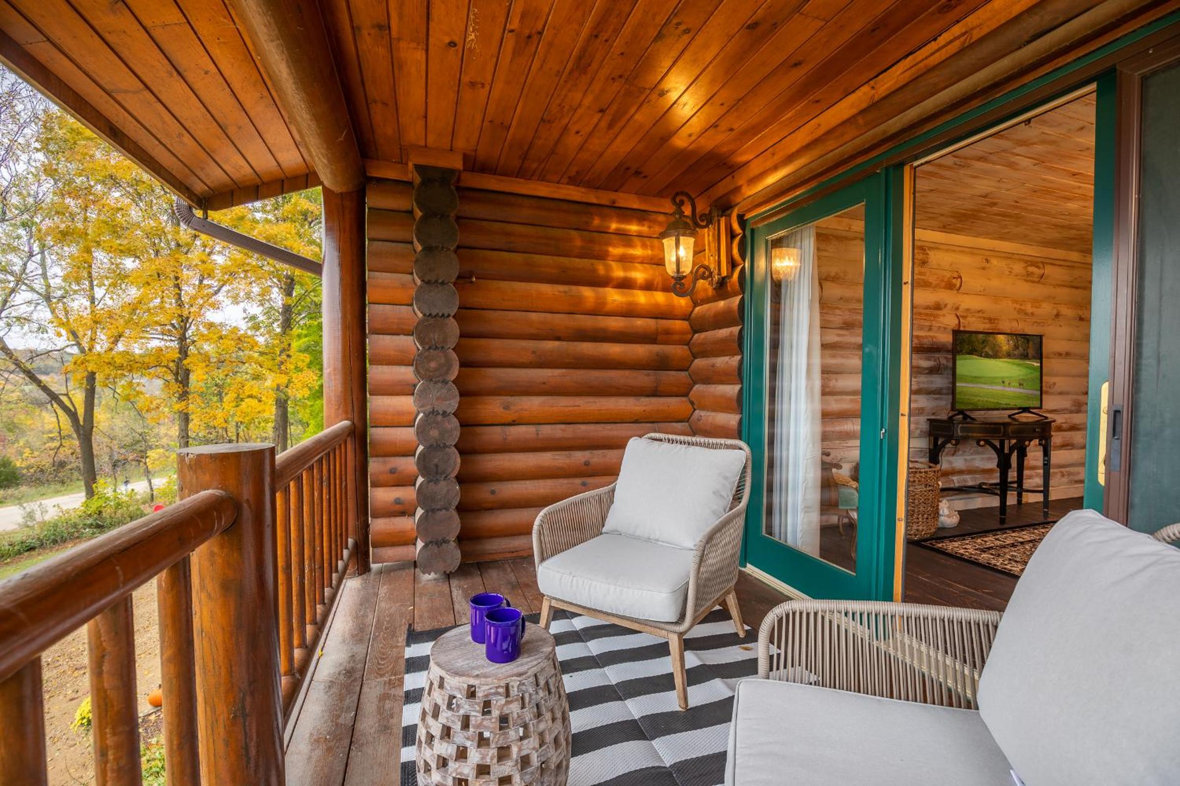 Frogmore Cabin