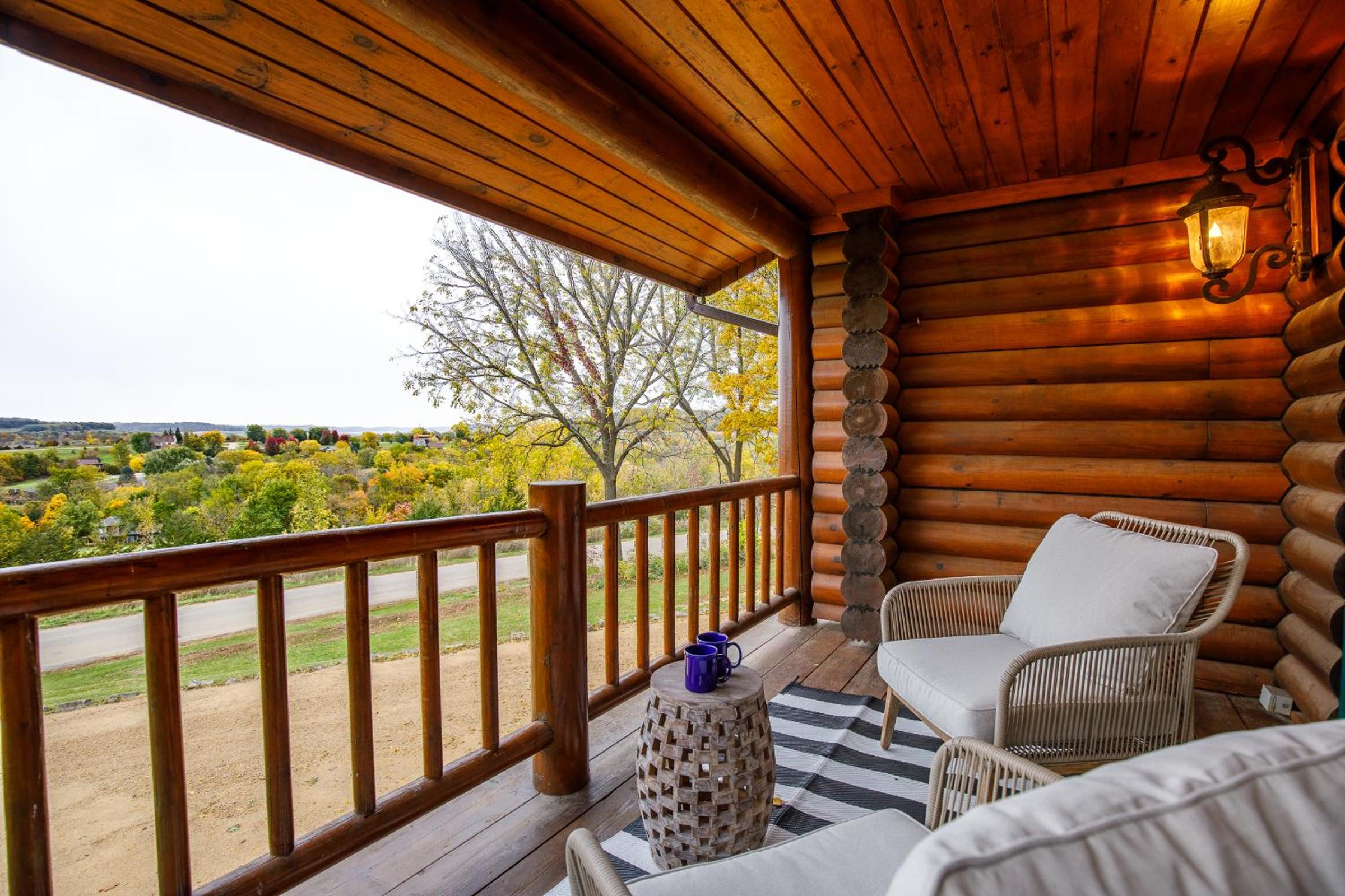 Frogmore Cabin