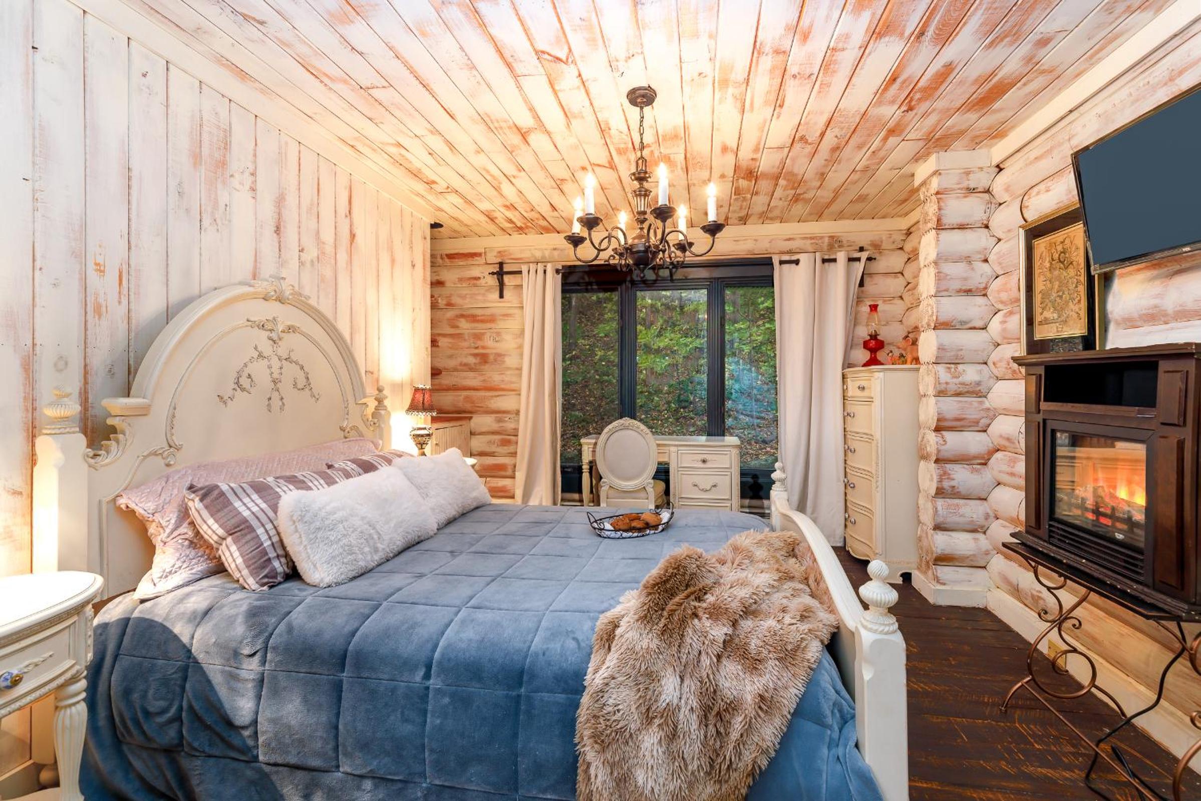 Frogmore Cabin