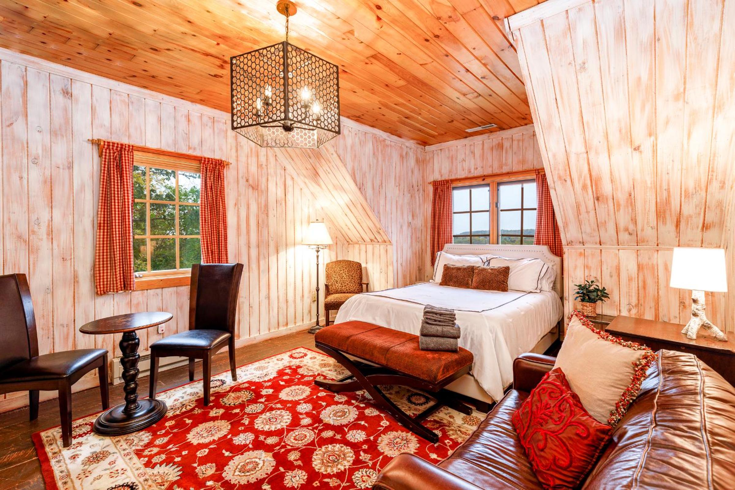 Frogmore Cabin