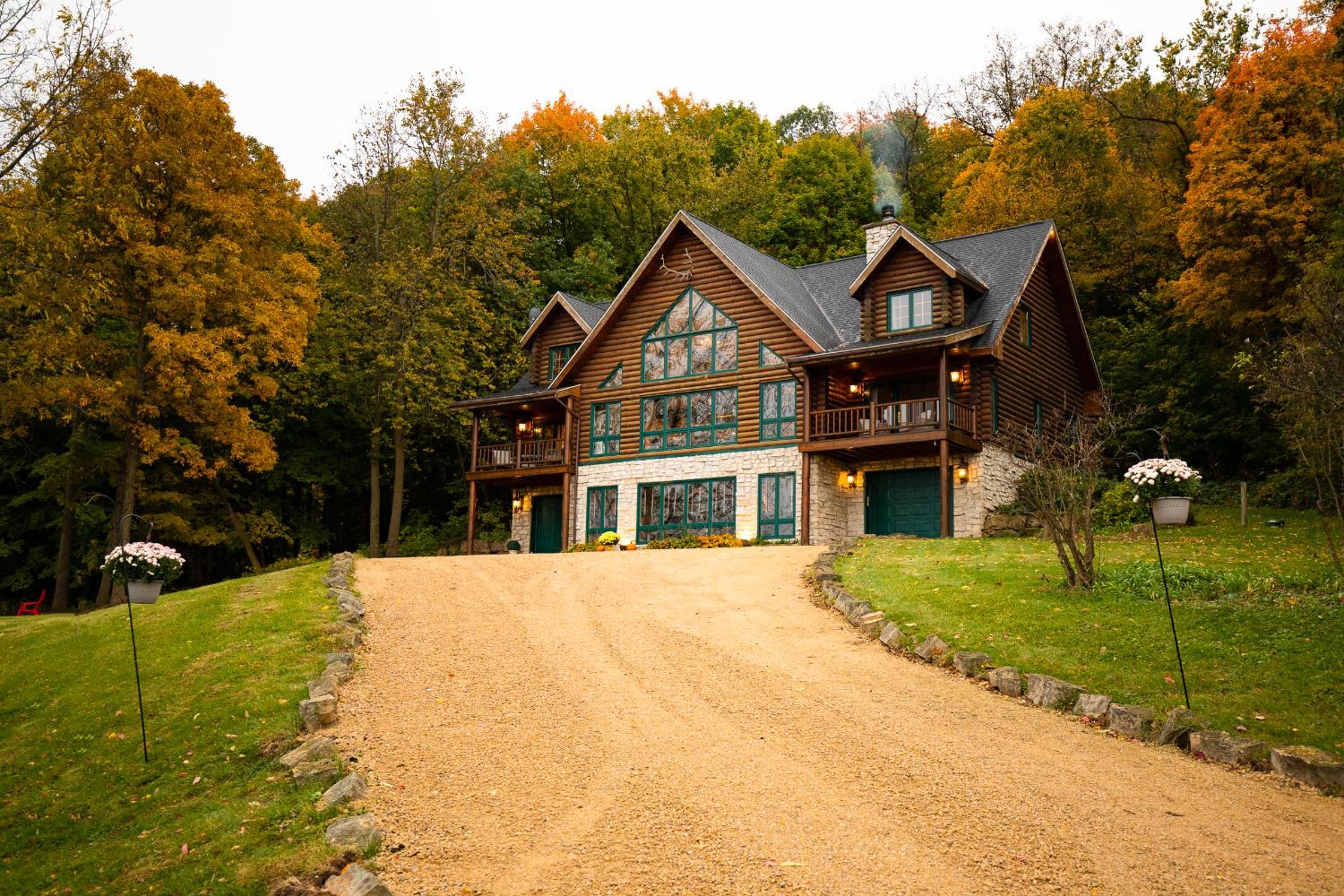 Frogmore Cabin