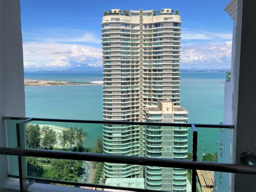 Mansion One Georgetown 2BR SeaView 7 Pax photo 2