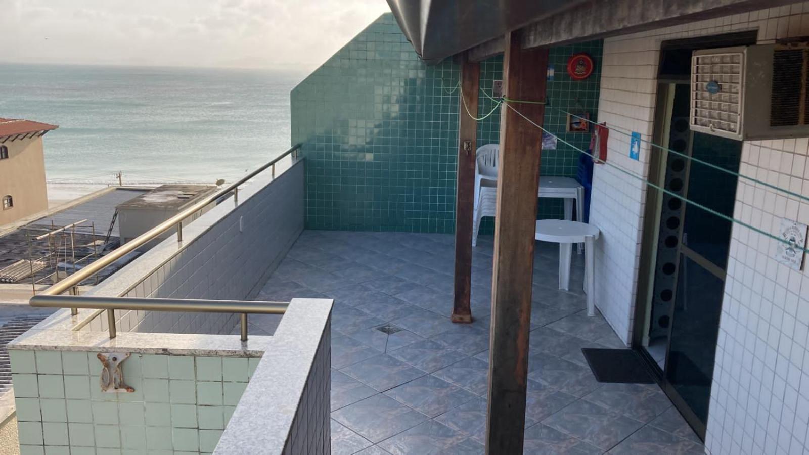 Cobertura Pé na Areia Vista Mar Churrasqueira 12 Pessoas
