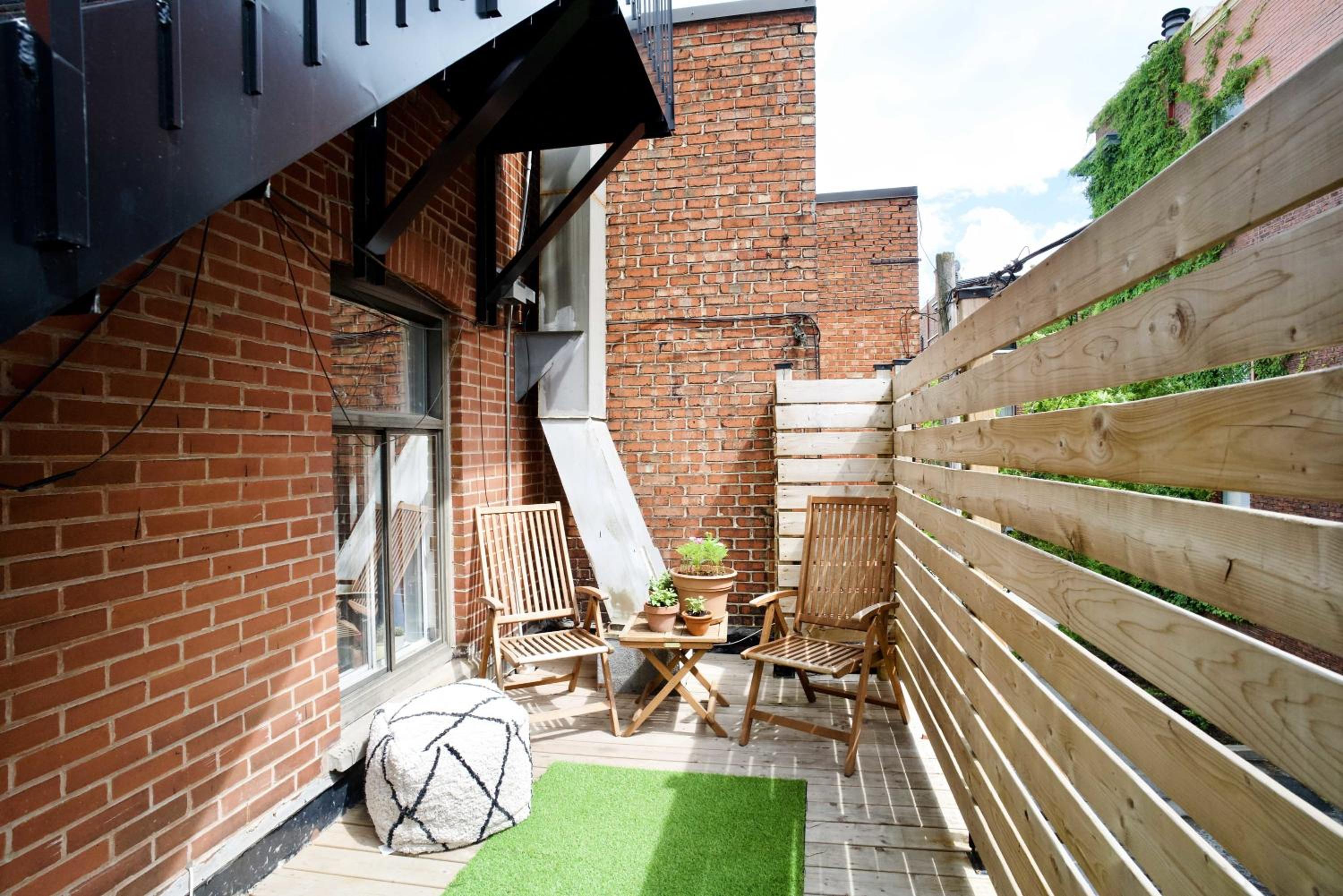 balance & terrace