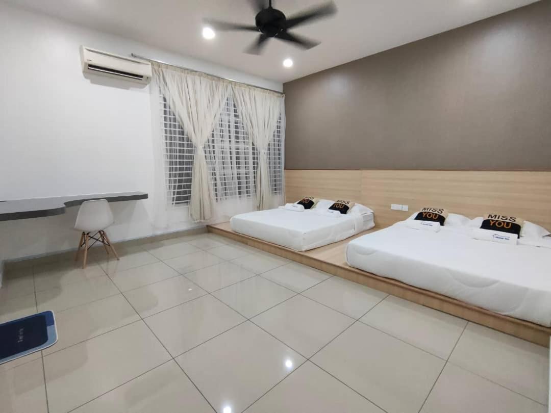 Setia Home Sitiawan KTV 12+4 Pax photo 3